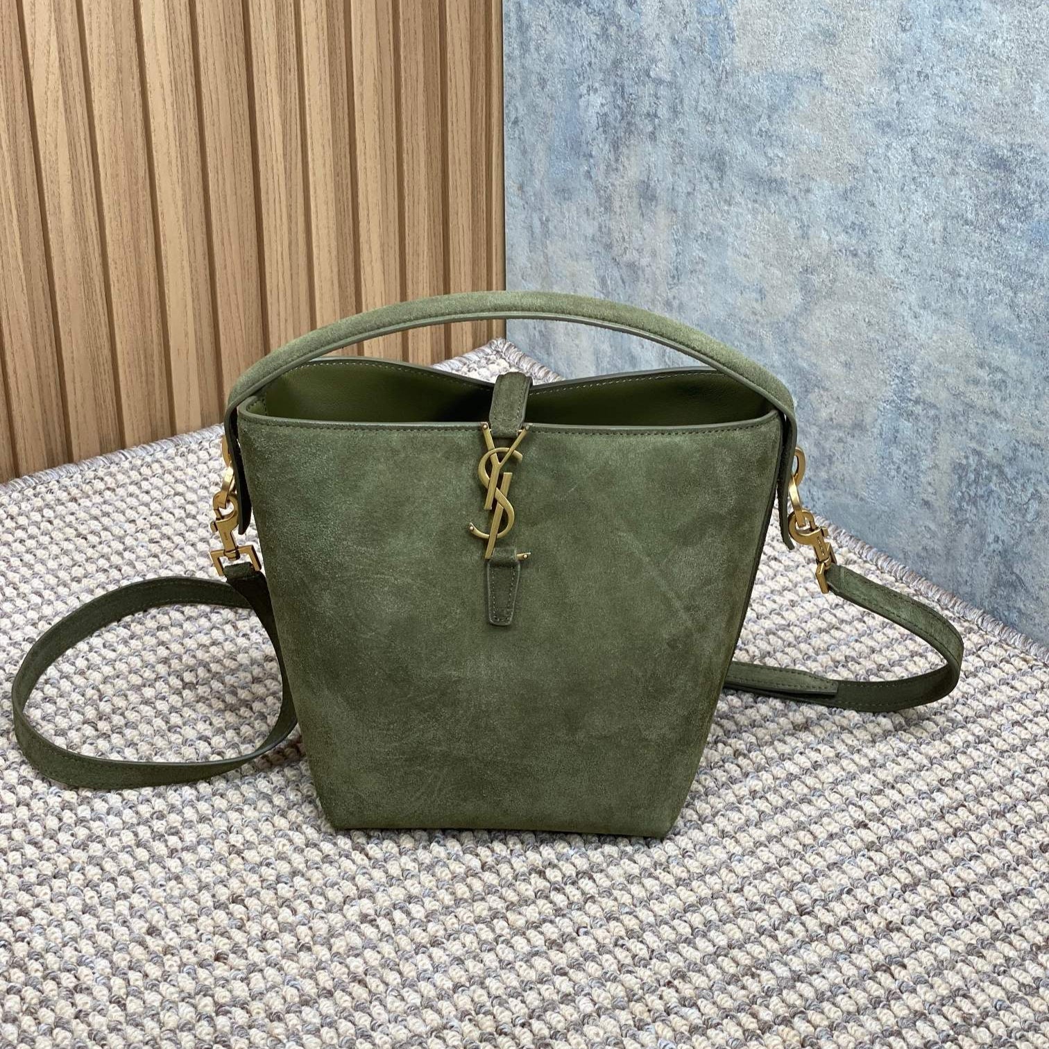 SAINT LAURENT LE 37 SMALL BUCKET BAG 20 IN HUNTER GREEN SUEDE GOLD HARDWARE