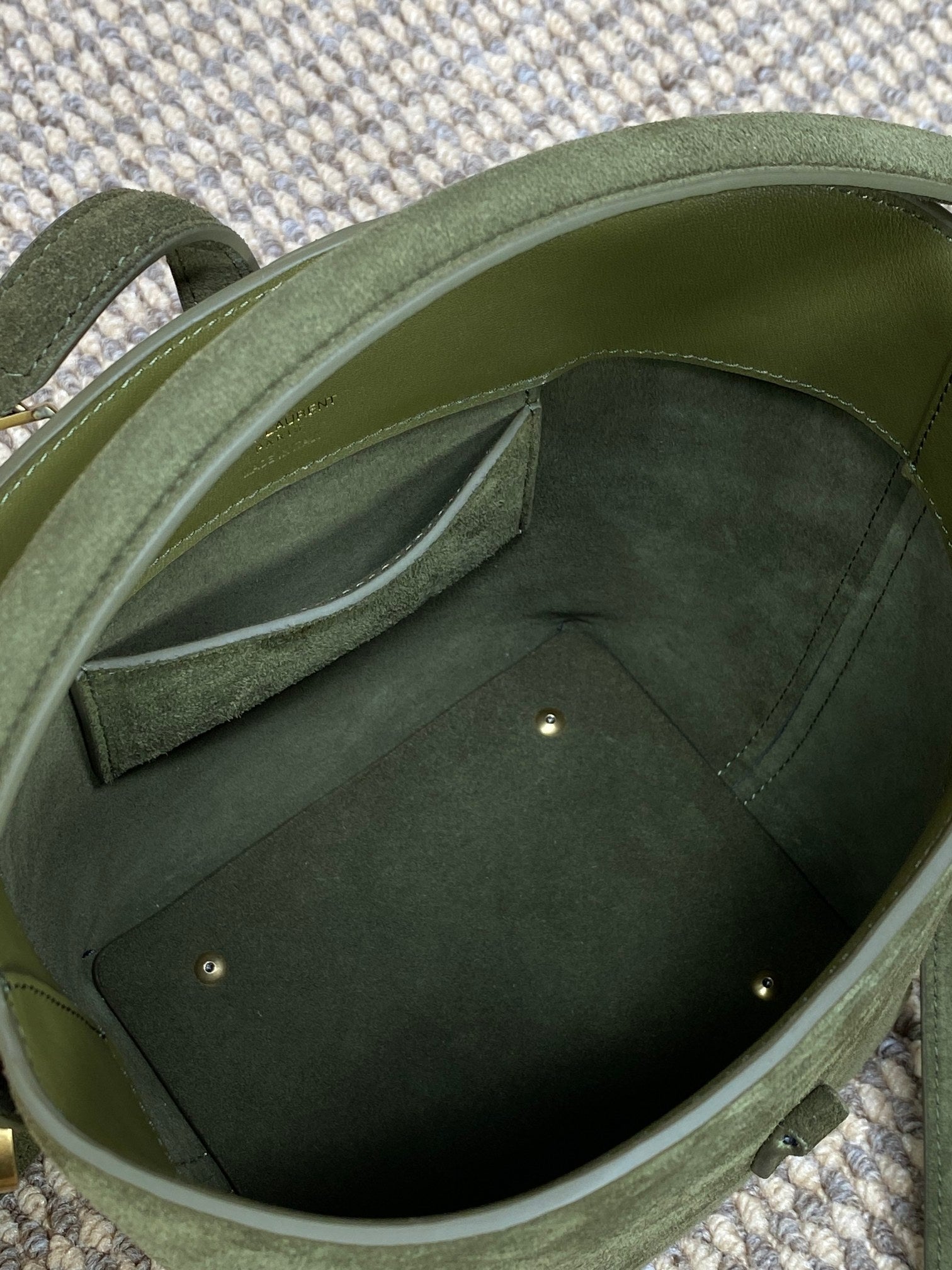 SAINT LAURENT LE 37 SMALL BUCKET BAG 20 IN HUNTER GREEN SUEDE GOLD HARDWARE