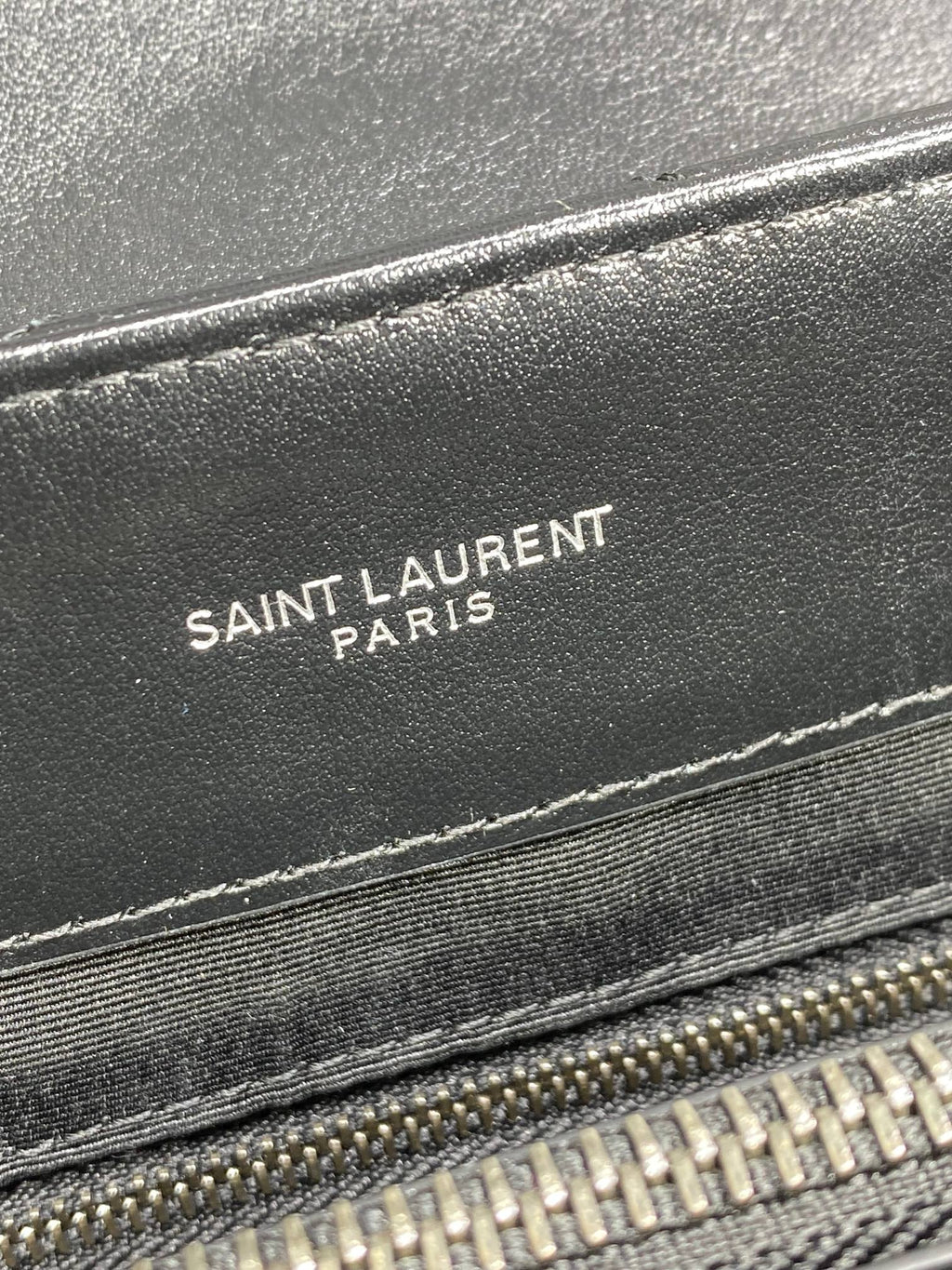 SAINT LAURENT LOULOU SHOULDER BAG 32 IN BLACK QUILTED LAMBSKIN BLACK HARDWARE