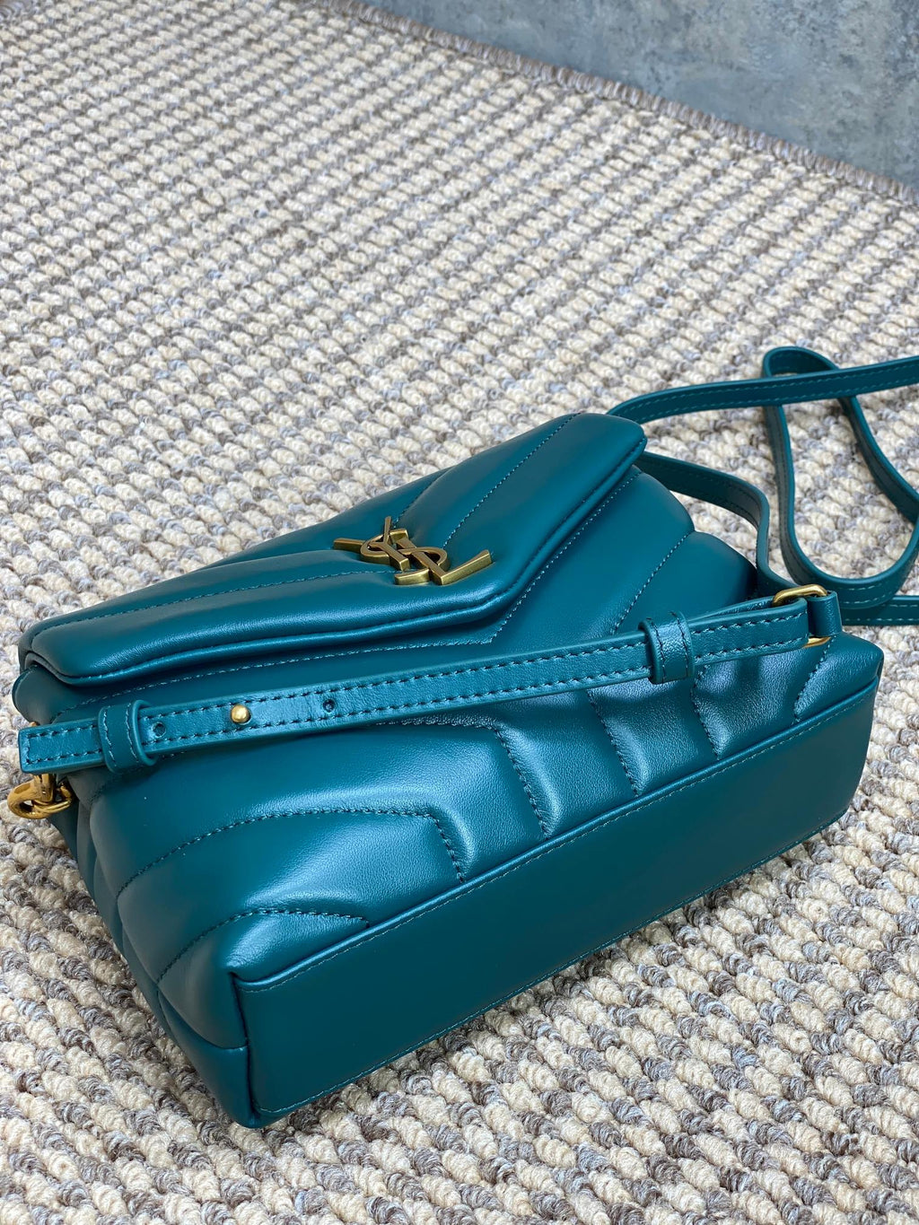 SAINT LAURENT LOULOU MINI BAG 20 IN DARK CYAN LAMBSKIN GOLD HARDWARE