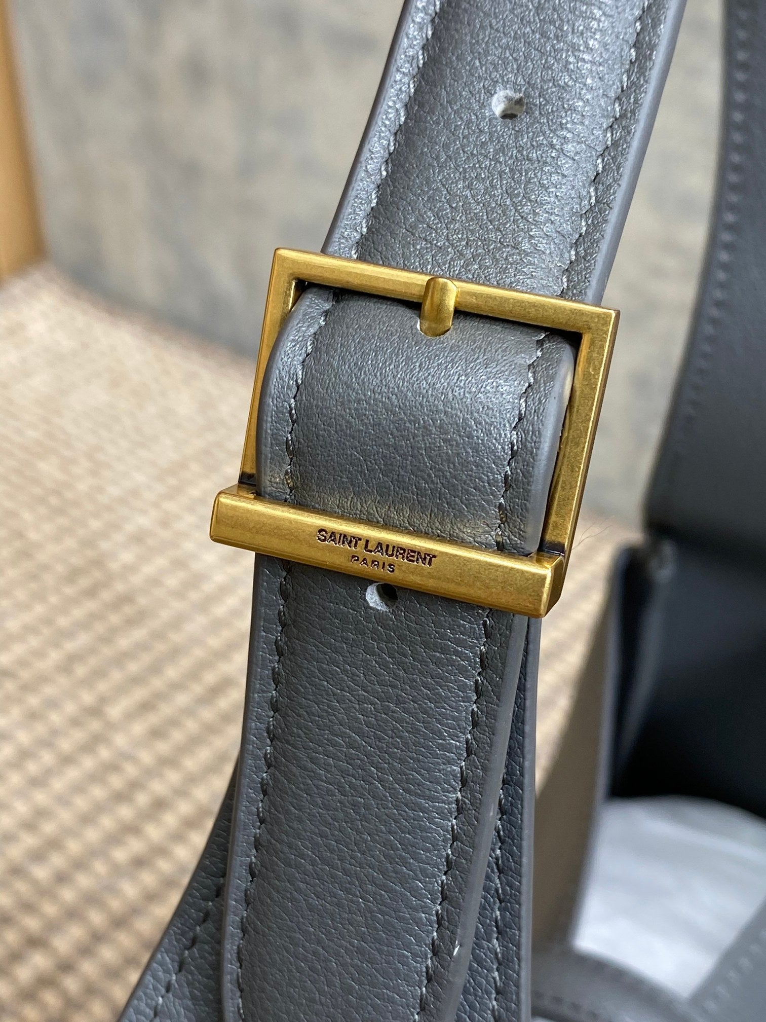 SAINT LAURENT LE 5 À 7 SMALL SUPPLE 22 IN NEPAL BLUE CALFSKIN GOLD BUCKLE