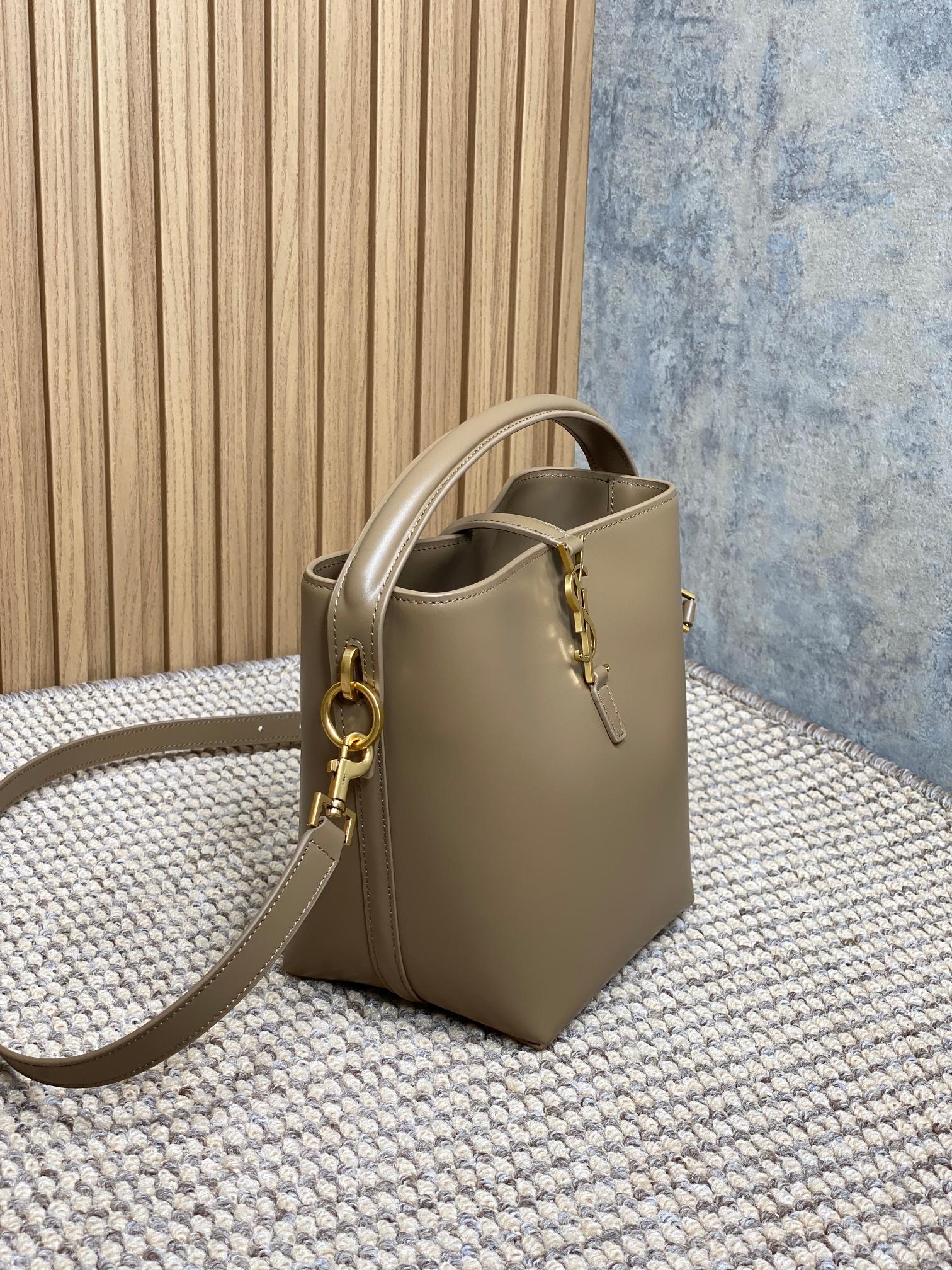 SAINT LAURENT LE 37 SMALL BUCKET BAG 20 IN CEDAR BROWN CALFSKIN GOLD HARDWARE