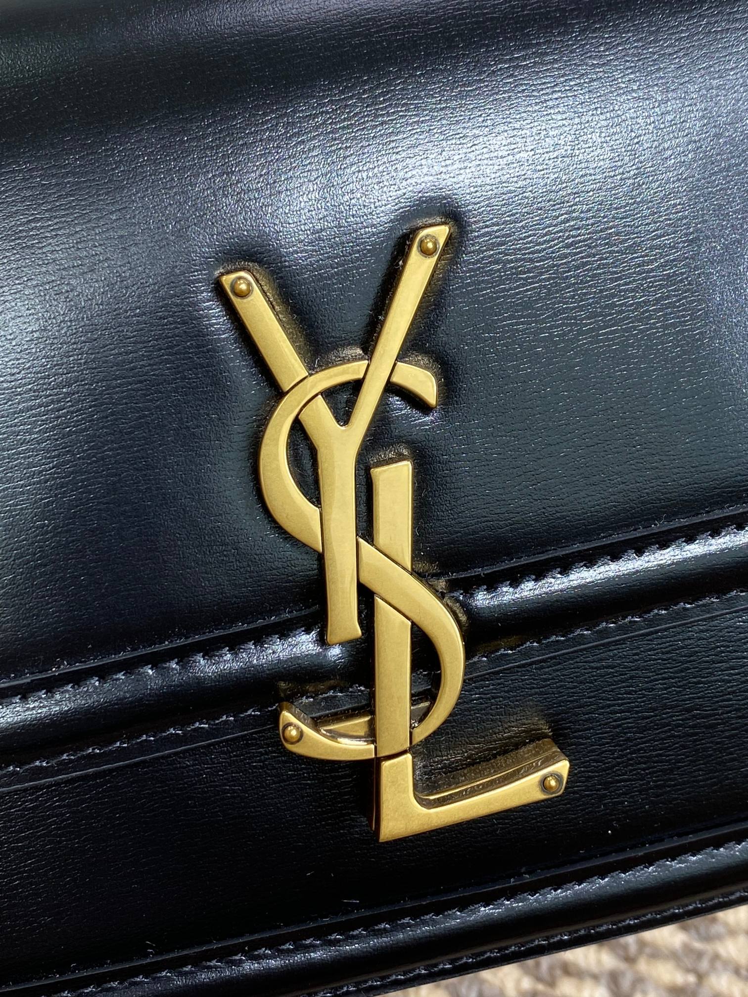 SAINT LAURENT SOLFERINO SMALL SATCHEL 19 IN BLACK CALFSKIN GOLD HARDWARE