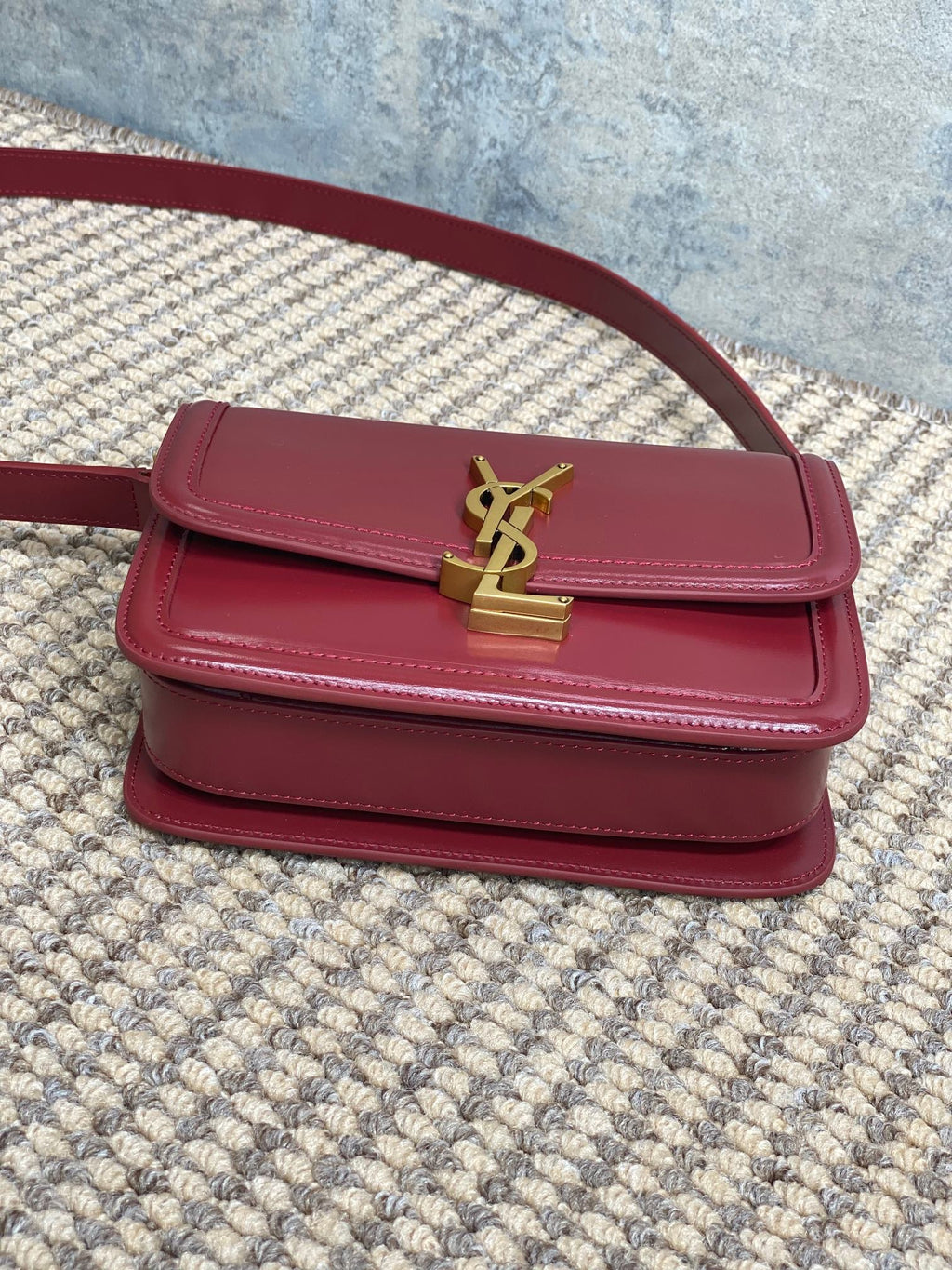 SAINT LAURENT SOLFERINO SMALL SATCHEL 19 IN SCARLET RED CALFSKIN GOLD HARDWARE