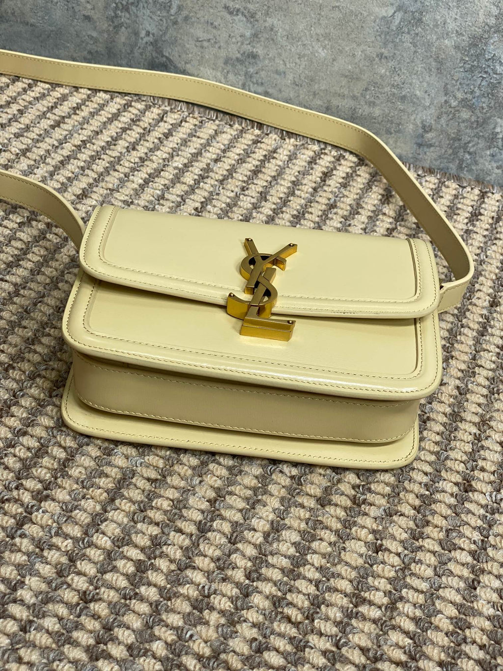 SAINT LAURENT SOLFERINO SMALL SATCHEL 19 IN CANARY YELLOW CALFSKIN GOLD HARDWARE