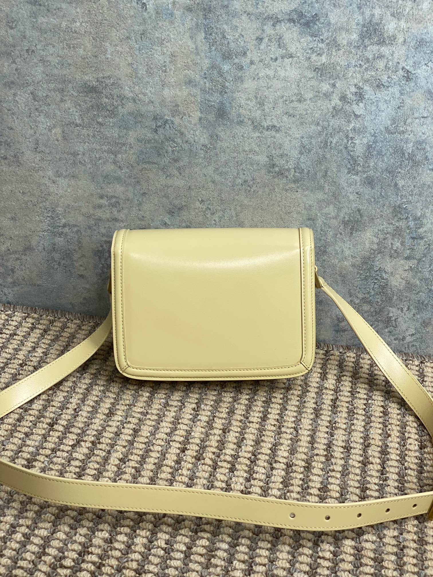 SAINT LAURENT SOLFERINO SMALL SATCHEL 19 IN CANARY YELLOW CALFSKIN GOLD HARDWARE