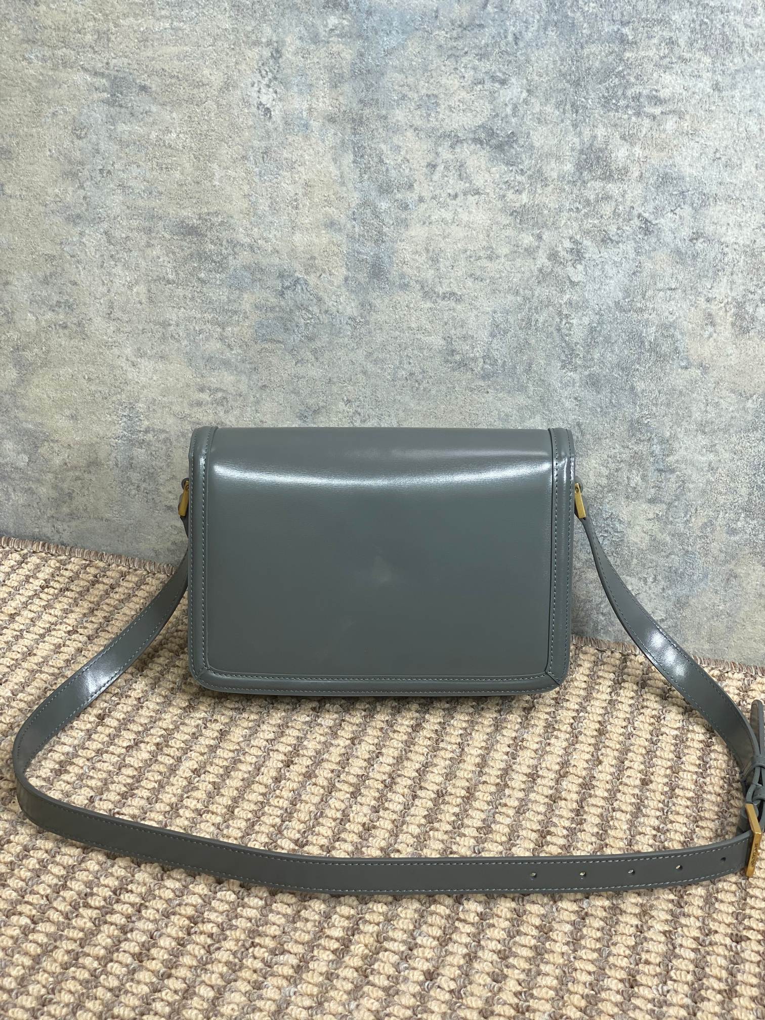 SAINT LAURENT SOLFERINO SMALL SATCHEL 23 IN DARK GREY CALFSKIN GOLD HARDWARE