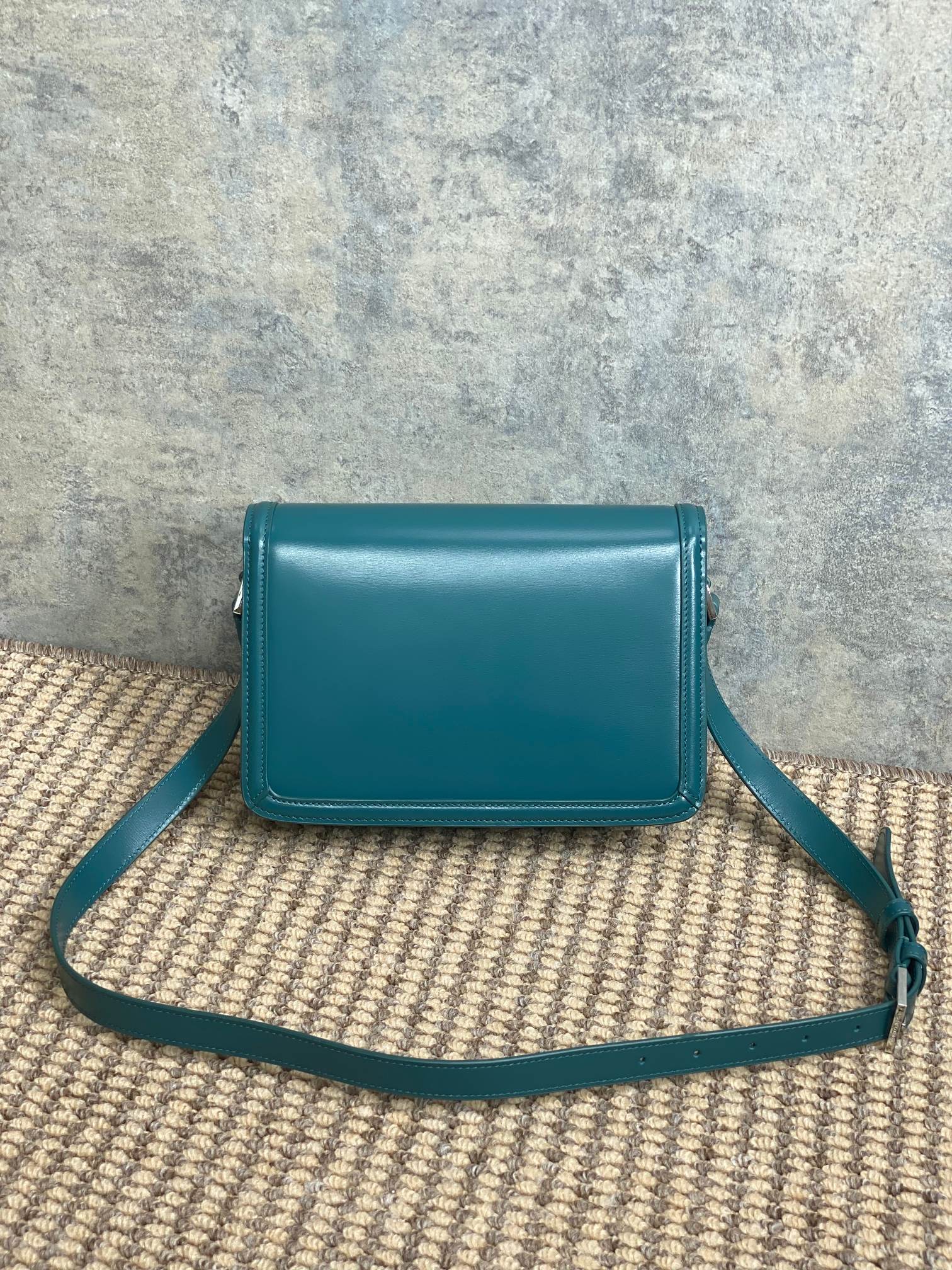 SAINT LAURENT SOLFERINO SMALL SATCHEL 23 IN CERULEAN BLUE CALFSKIN GOLD HARDWARE