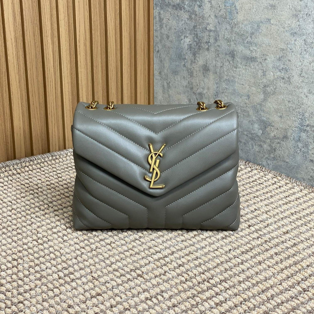 SAINT LAURENT LOULOU SMALL 25 SHOULDER BAG IN DARK GREEN LAMBSKIN GOLD HARDWARE