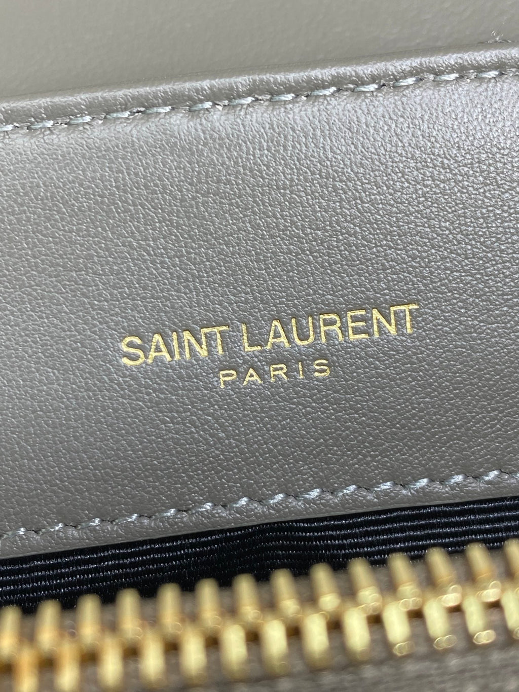 SAINT LAURENT LOULOU SMALL 25 SHOULDER BAG IN DARK GREEN LAMBSKIN GOLD HARDWARE