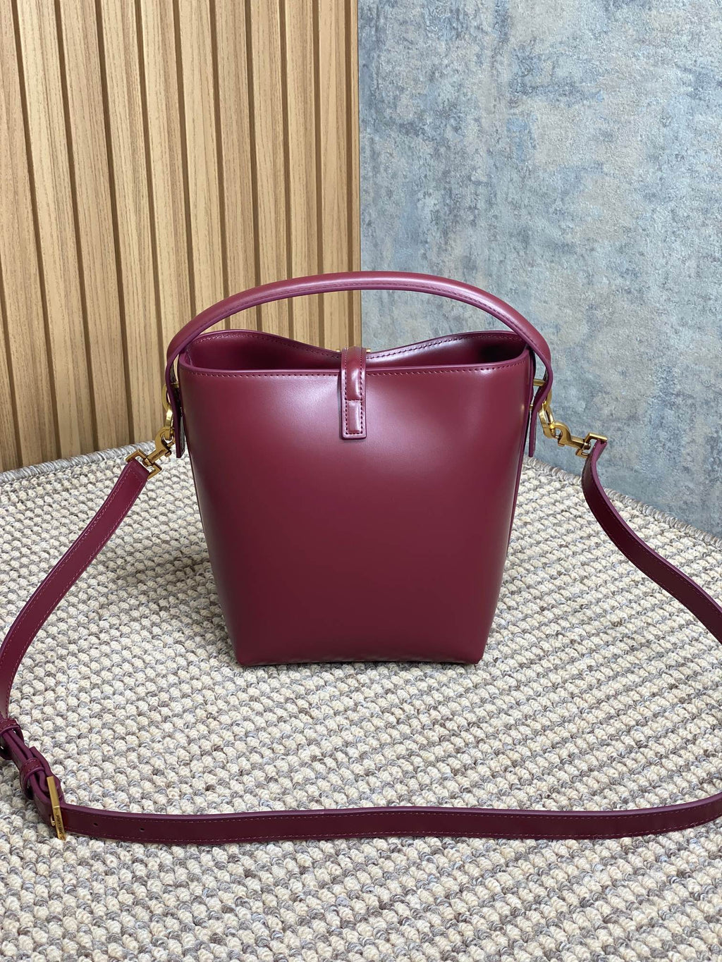 SAINT LAURENT LE 37 SMALL BUCKET BAG 20 IN BURGUNDY RED CALFSKIN GOLD HARDWARE
