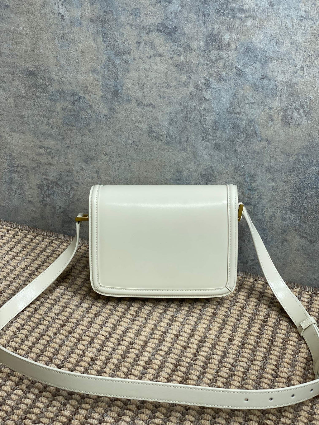 SAINT LAURENT SOLFERINO SMALL SATCHEL 19 IN WHITE CALFSKIN GOLD HARDWARE