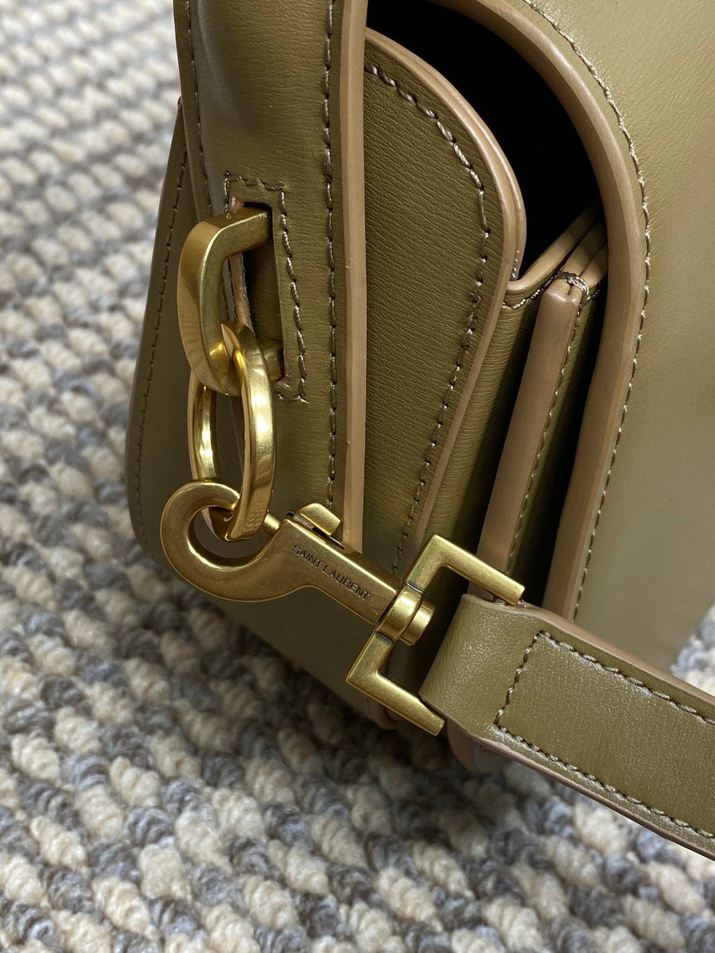 SAINT LAURENT VOLTAIRE HALF-MOON SHOULDER BAG 24 IN CEDAR BROWN CALFSKIN GOLD METALLIC