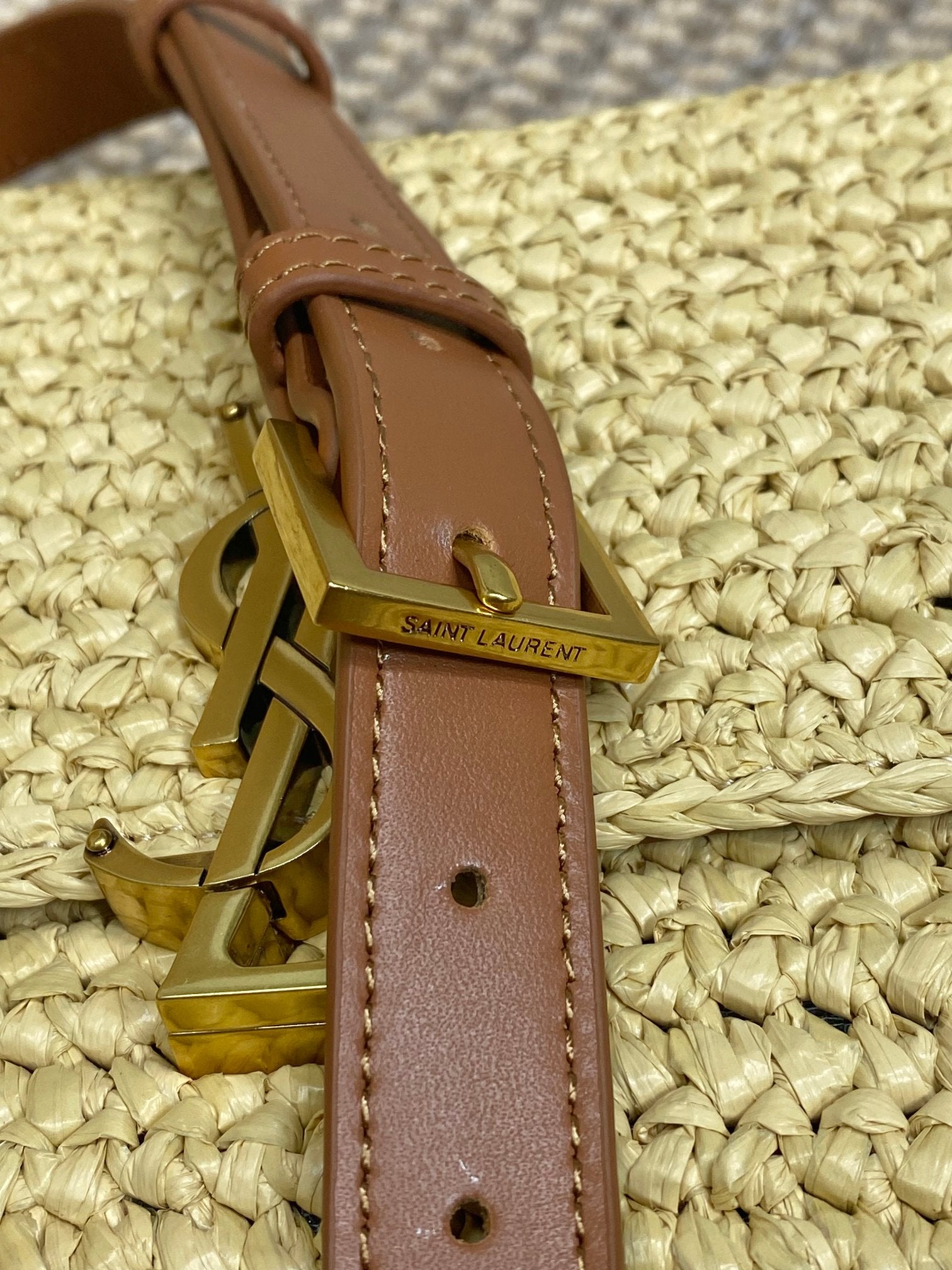 SAINT LAURENT SOLFERINO MEDIUM CROSSBODY BAG 23 IN BEIGE MIX BROWN RAFFIA