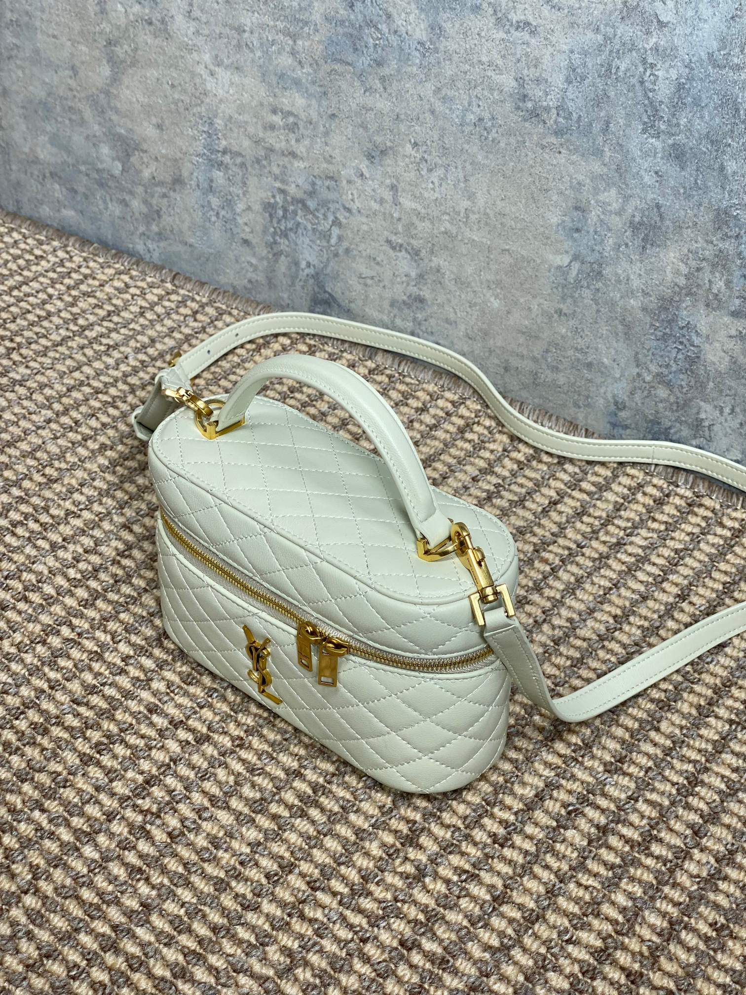 SAINT LAURENT GABY MINI VANITY 18 IN IVORY WHITE LAMBSKIN GOLD HARDWARE