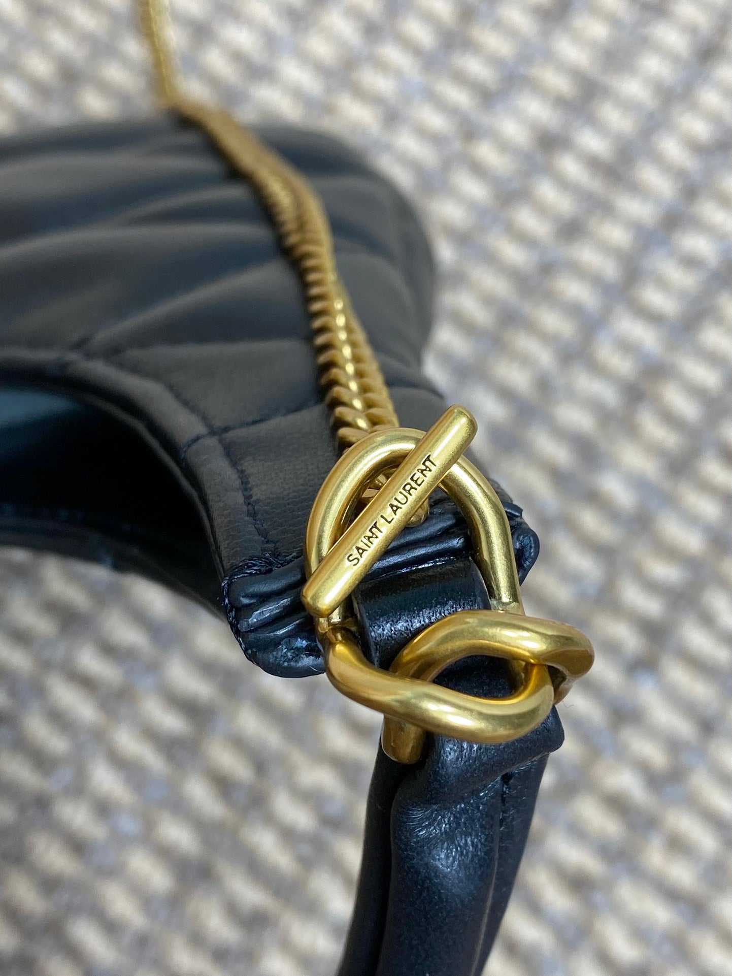 SAINT LAURENT SADE HOBO 21 IN BLACK LAMBSKIN GOLD HARDWARE