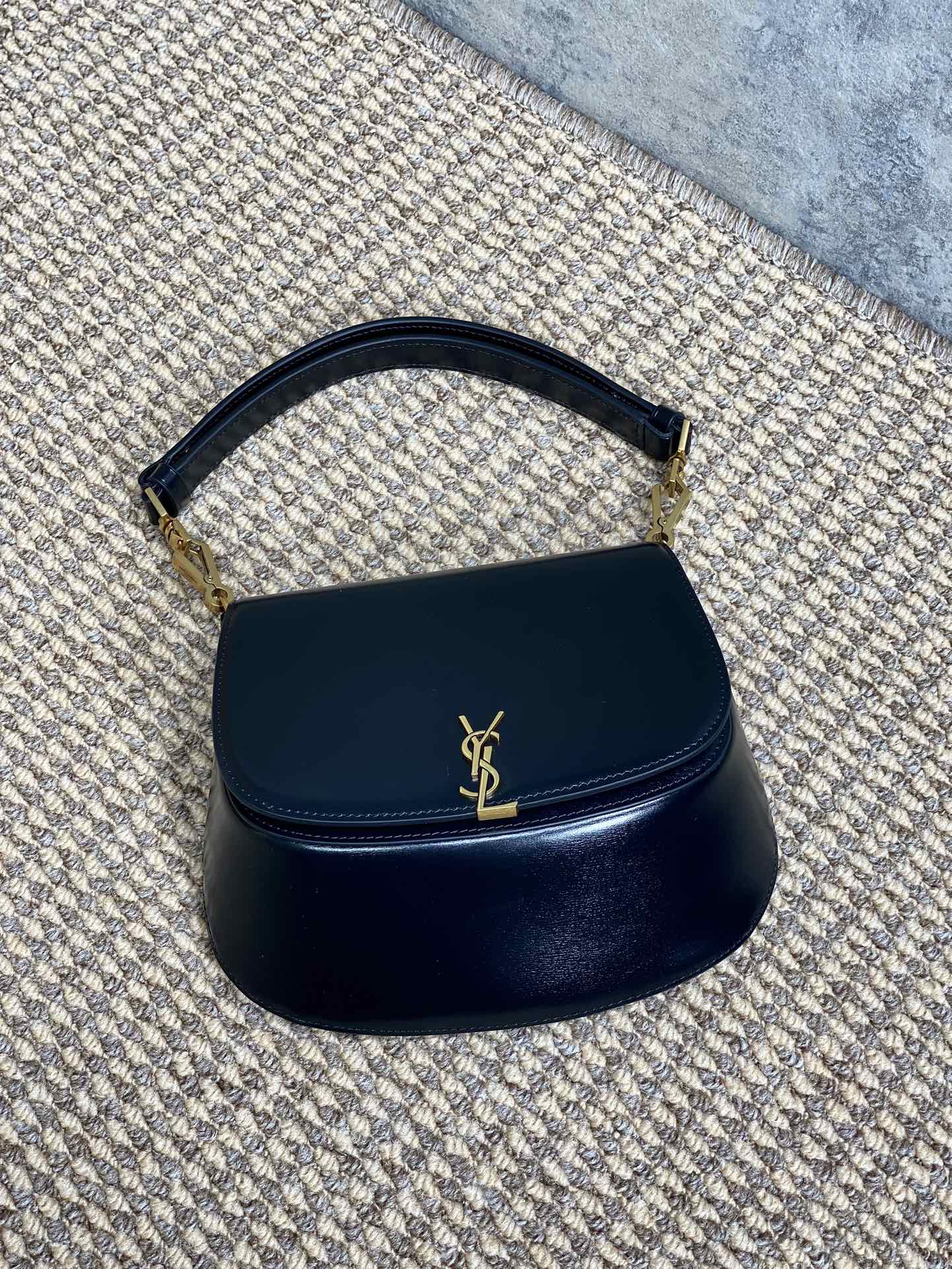 SAINT LAURENT VOLTAIRE TOP HANDLE IN BOX 21 IN BLACK CALFSKIN GOLD HARDWARE