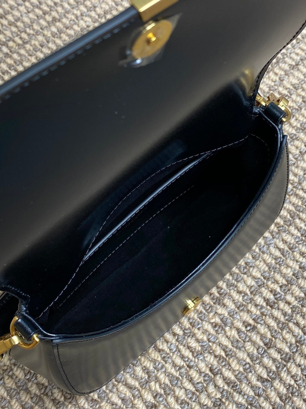 SAINT LAURENT VOLTAIRE TOP HANDLE IN BOX 21 IN BLACK CALFSKIN GOLD HARDWARE