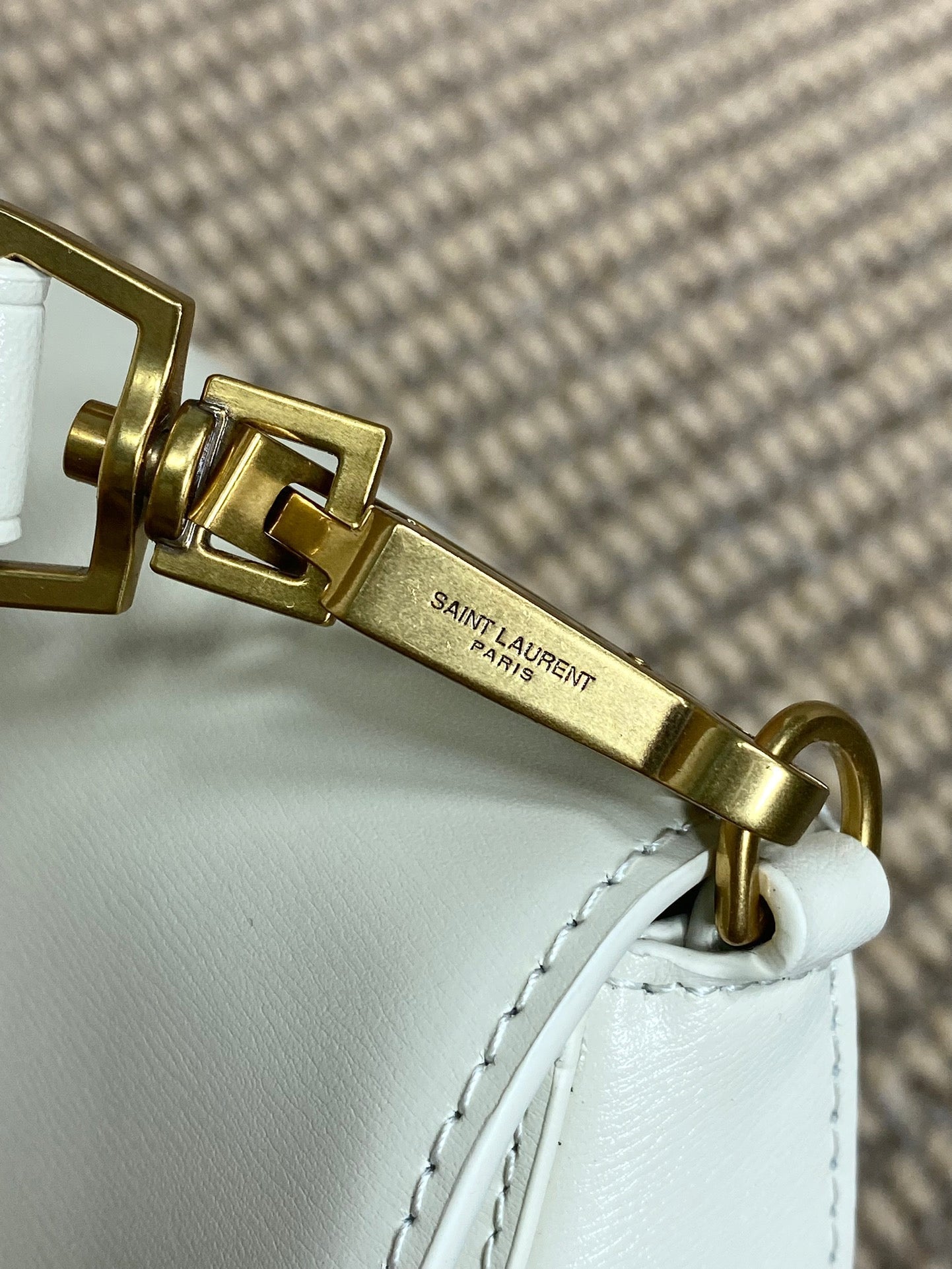 SAINT LAURENT VOLTAIRE TOP HANDLE IN BOX 21 IN WHITE CALFSKIN GOLD HARDWARE