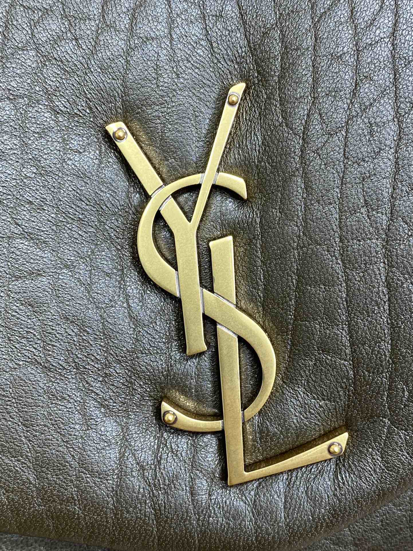 SAINT LAURENT CALYPSO 36 CHAIN BAG IN DARK GREEN LAMBSKIN