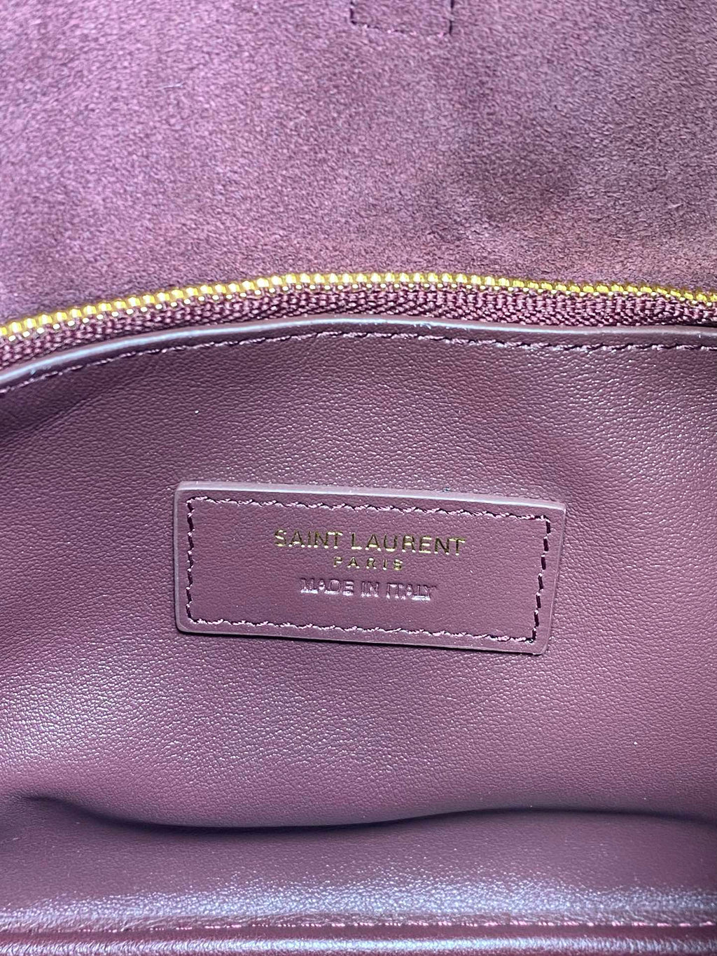 SAINT LAURENT LE 5 À 7 SMALL SUPPLE 22 IN GRAPE PURPLE CALFSKIN GOLD BUCKLE
