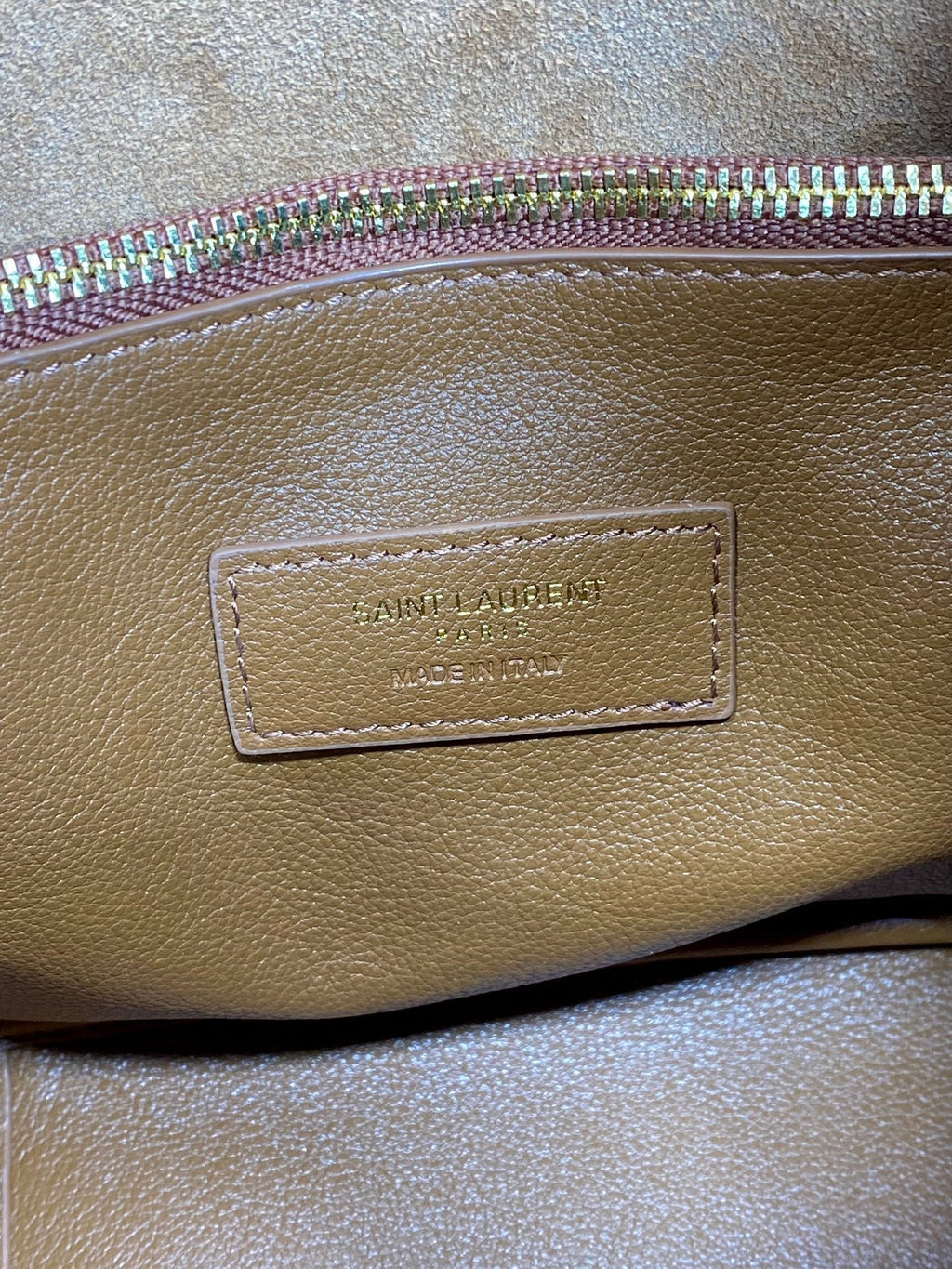 SAINT LAURENT LE 5 À 7 SMALL SUPPLE 22 IN TORTILLA BROWN CALFSKIN GOLD BUCKLE