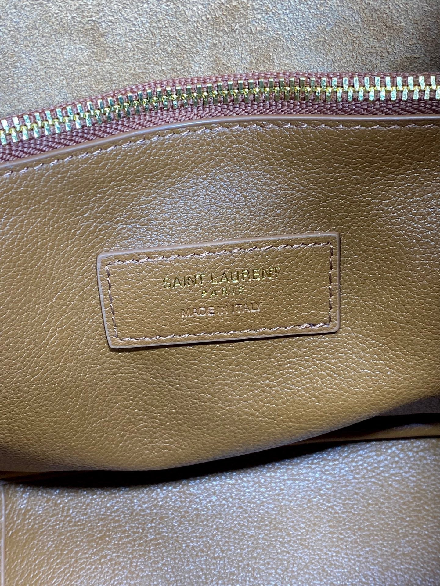 SAINT LAURENT LE 5 À 7 SMALL SUPPLE 22 IN TORTILLA BROWN CALFSKIN GOLD BUCKLE