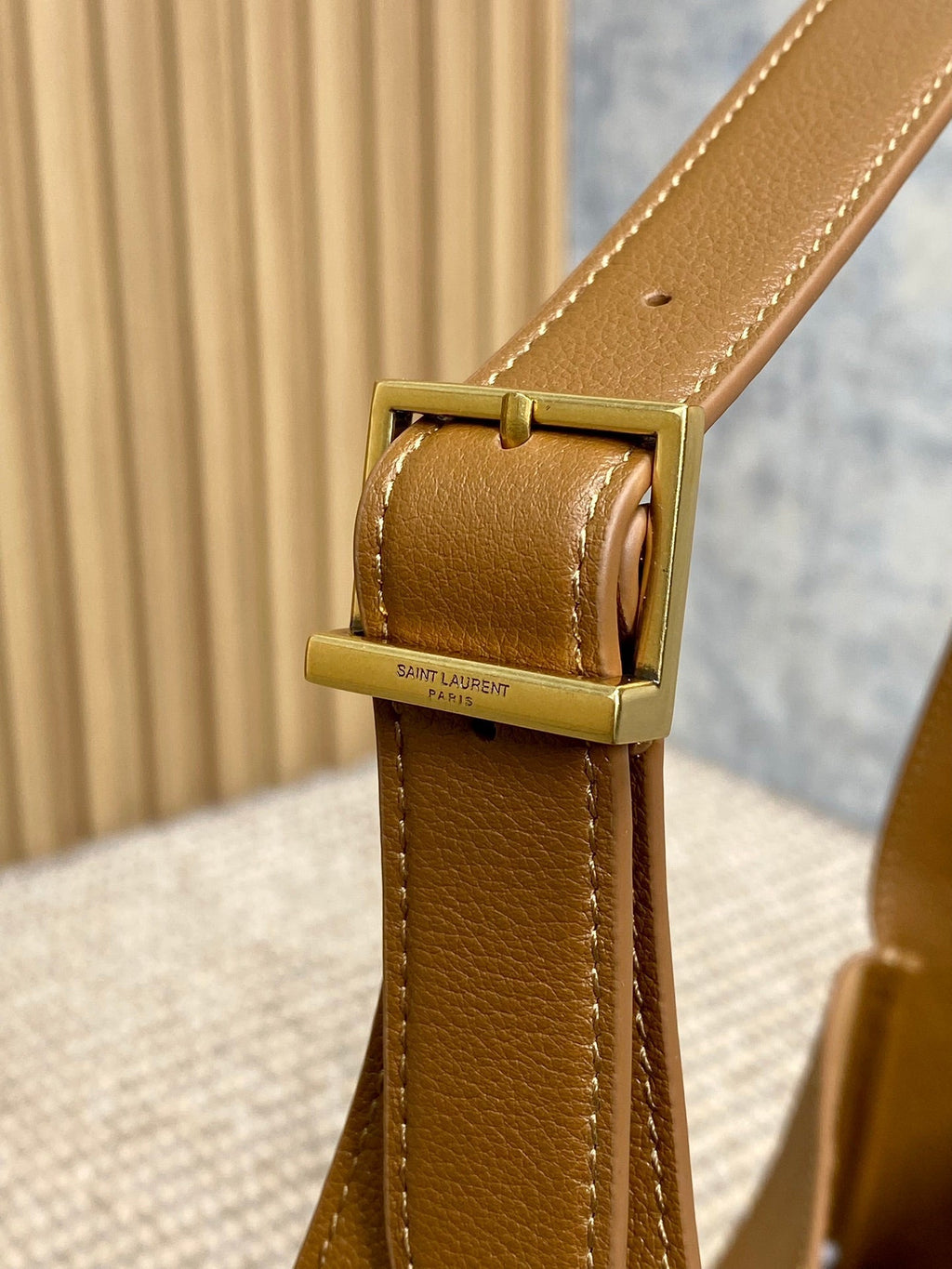 SAINT LAURENT LE 5 À 7 SMALL SUPPLE 22 IN TORTILLA BROWN CALFSKIN GOLD BUCKLE