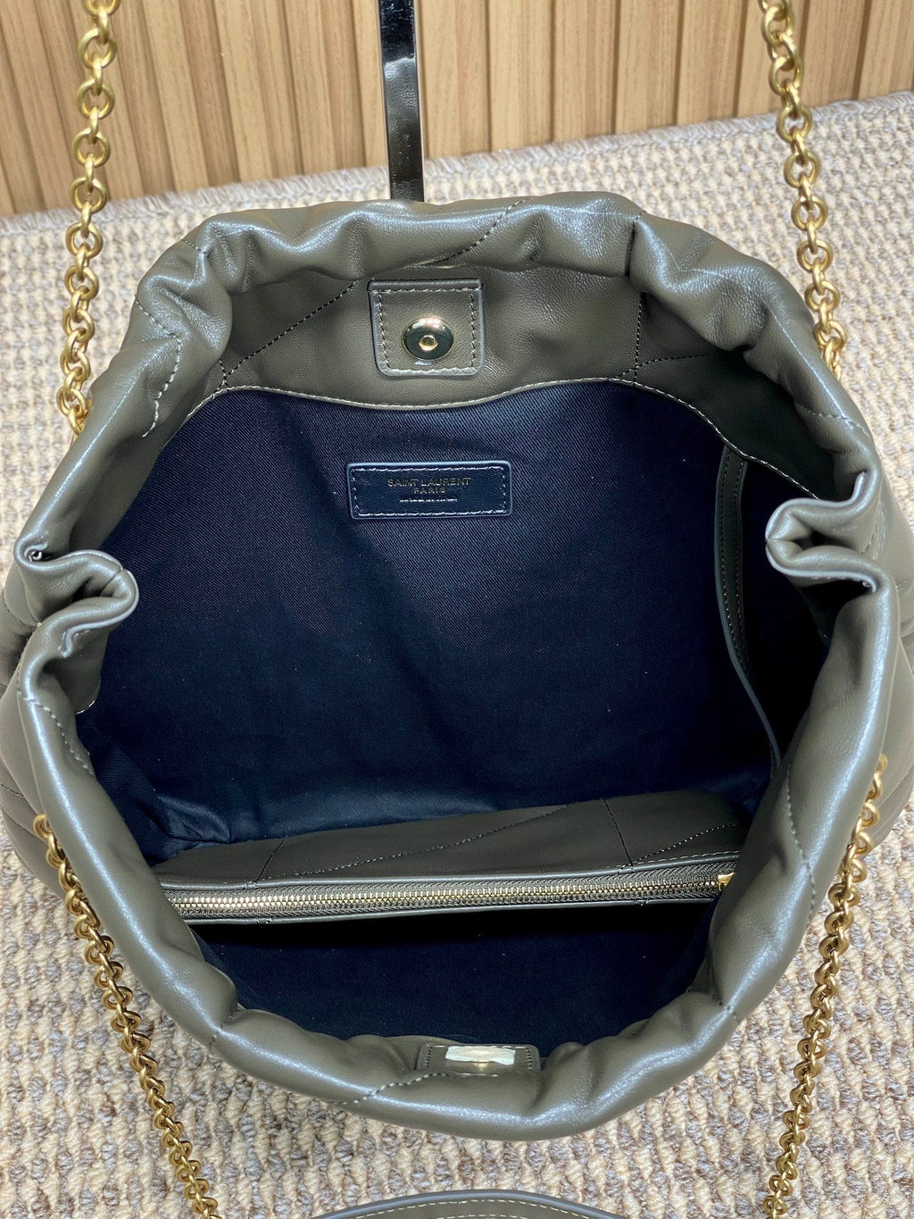 SAINT LAURENT DRAWSTRING CHAIN STRAP SHOULDER BAG 39 IN DARK GREEN QUILTED CALFSKIN