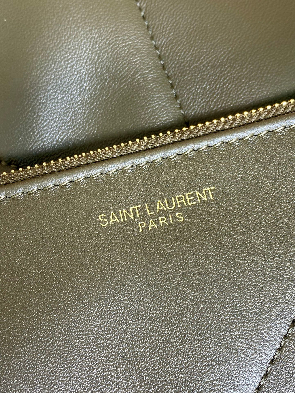 SAINT LAURENT DRAWSTRING CHAIN STRAP SHOULDER BAG 39 IN DARK GREEN QUILTED CALFSKIN