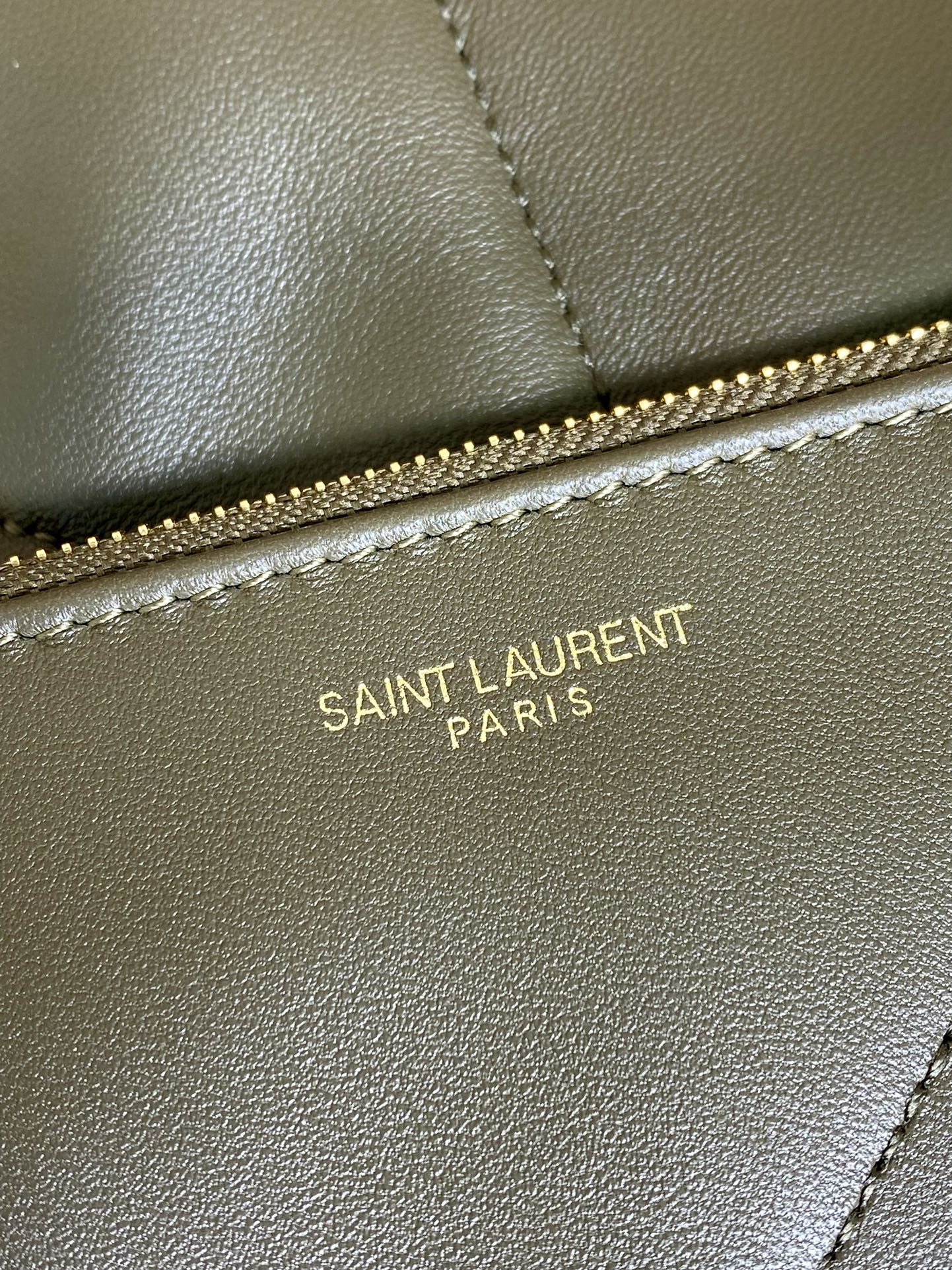 SAINT LAURENT DRAWSTRING CHAIN STRAP SHOULDER BAG 39 IN DARK GREEN QUILTED CALFSKIN