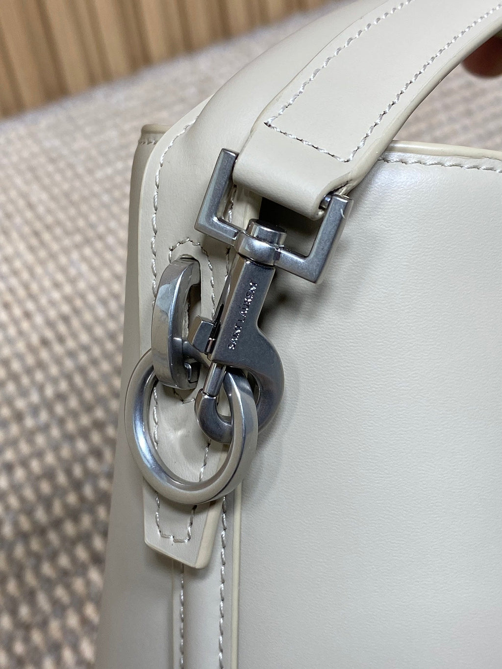 SAINT LAURENT LE 37 SMALL BUCKET BAG 20 IN WHITE CALFSKIN SILVER HARDWARE