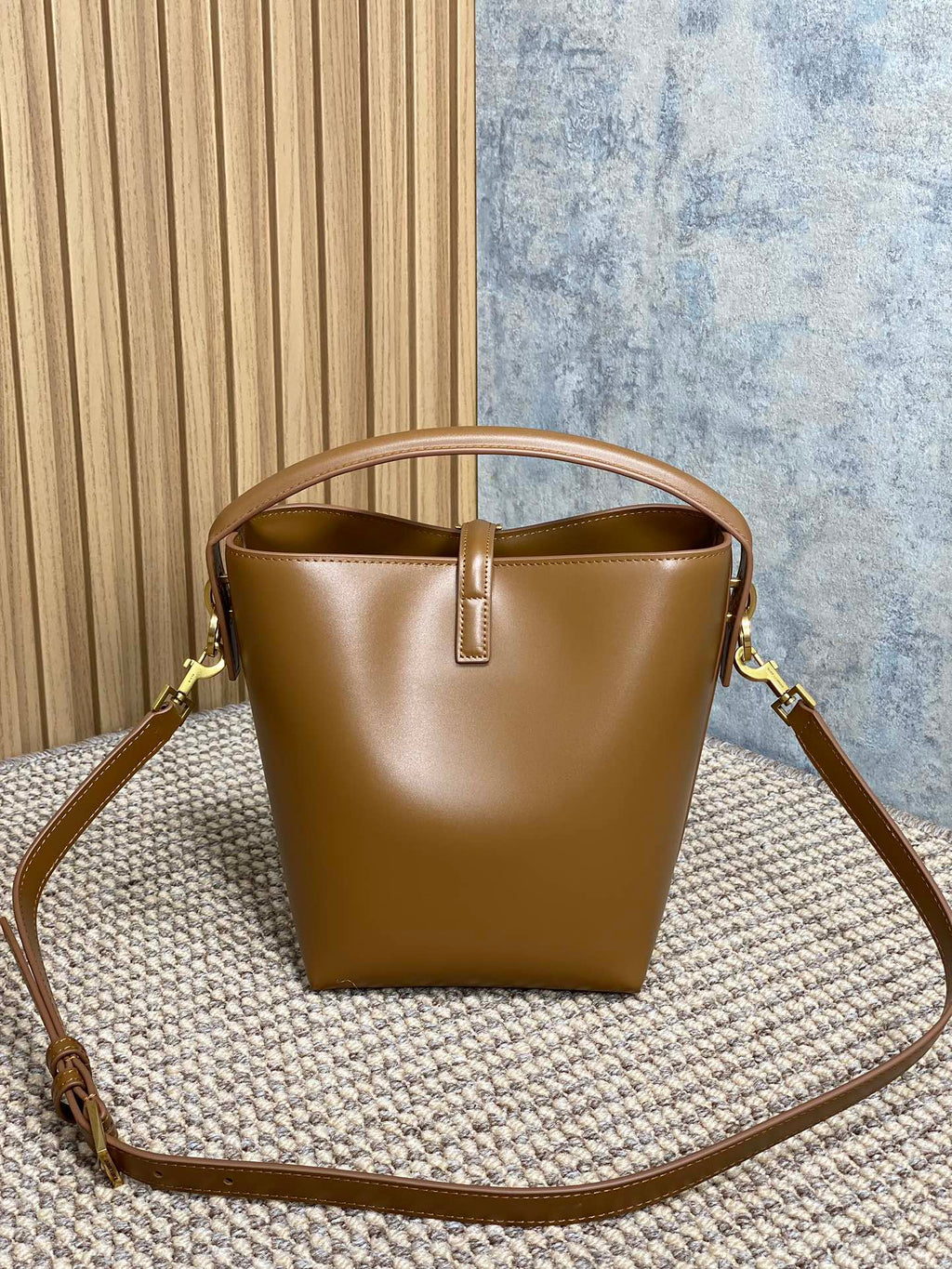 SAINT LAURENT LE 37 SMALL BUCKET BAG 20 IN TORTILLA BROWN CALFSKIN GOLD HARDWARE