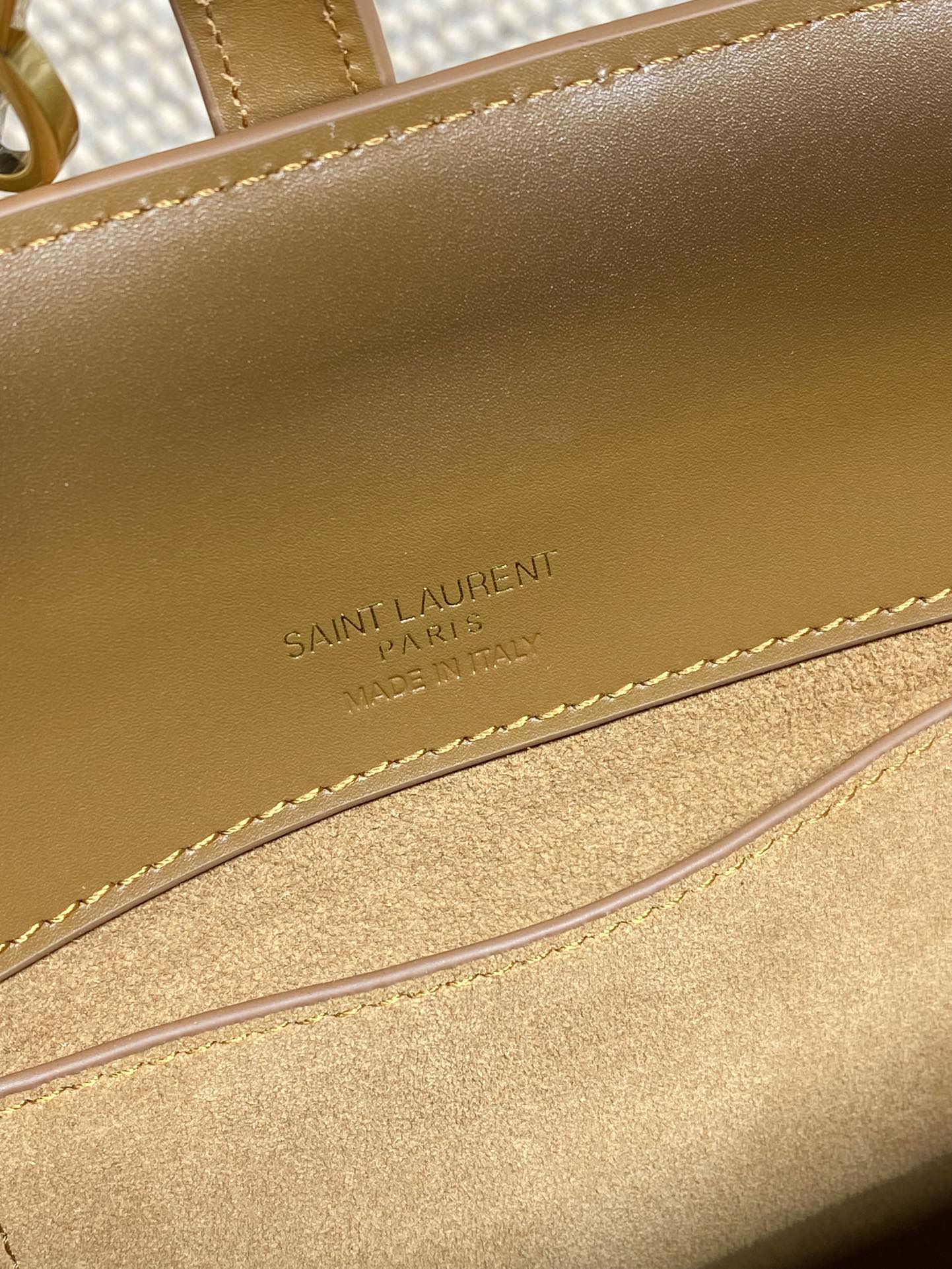 SAINT LAURENT LE 37 SMALL BUCKET BAG 20 IN TORTILLA BROWN CALFSKIN GOLD HARDWARE