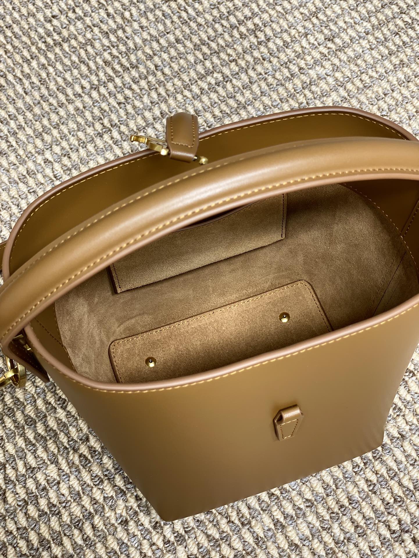 SAINT LAURENT LE 37 SMALL BUCKET BAG 20 IN TORTILLA BROWN CALFSKIN GOLD HARDWARE