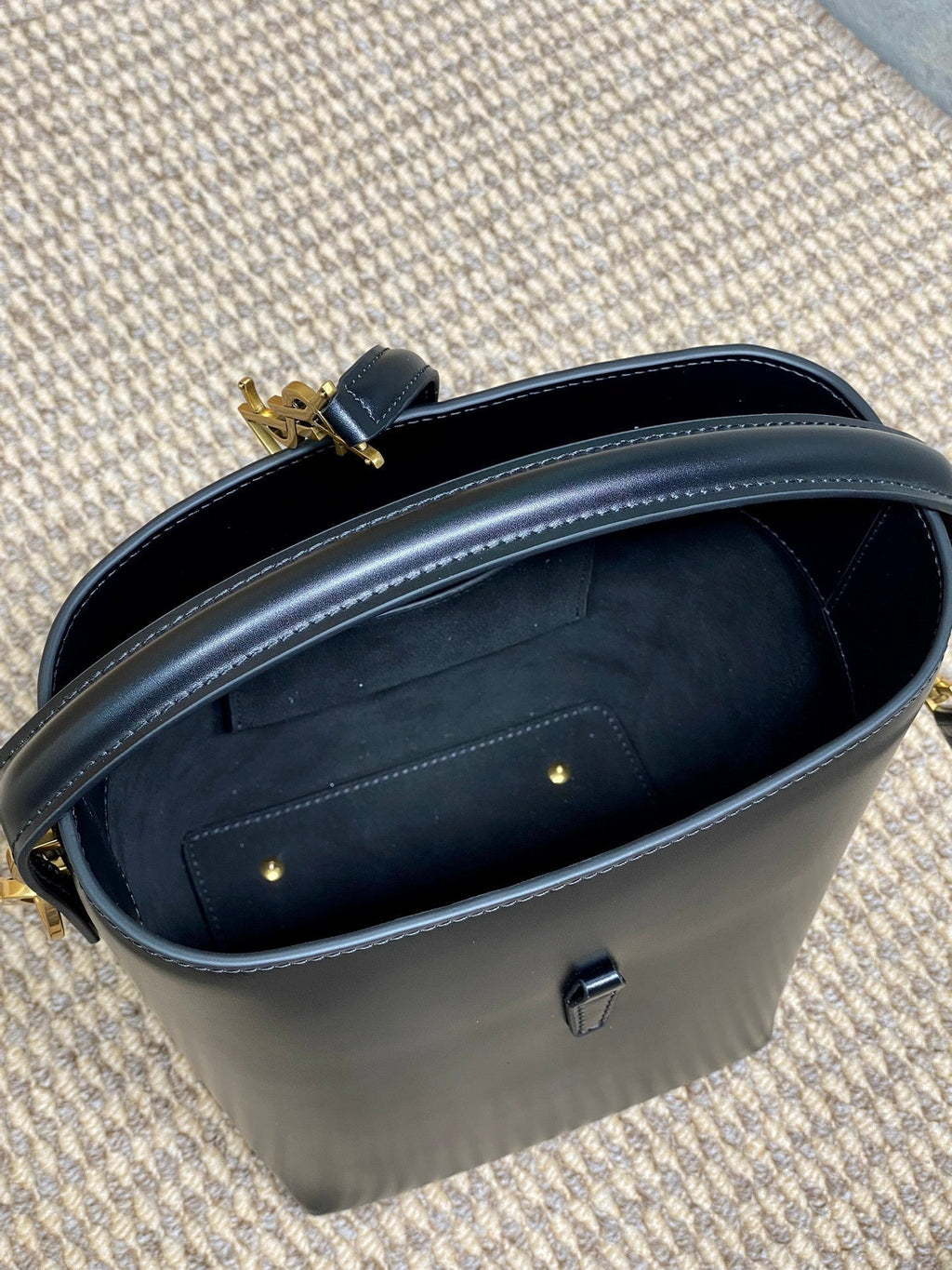 SAINT LAURENT LE 37 SMALL BUCKET BAG 20 IN BLACK CALFSKIN GOLD HARDWARE