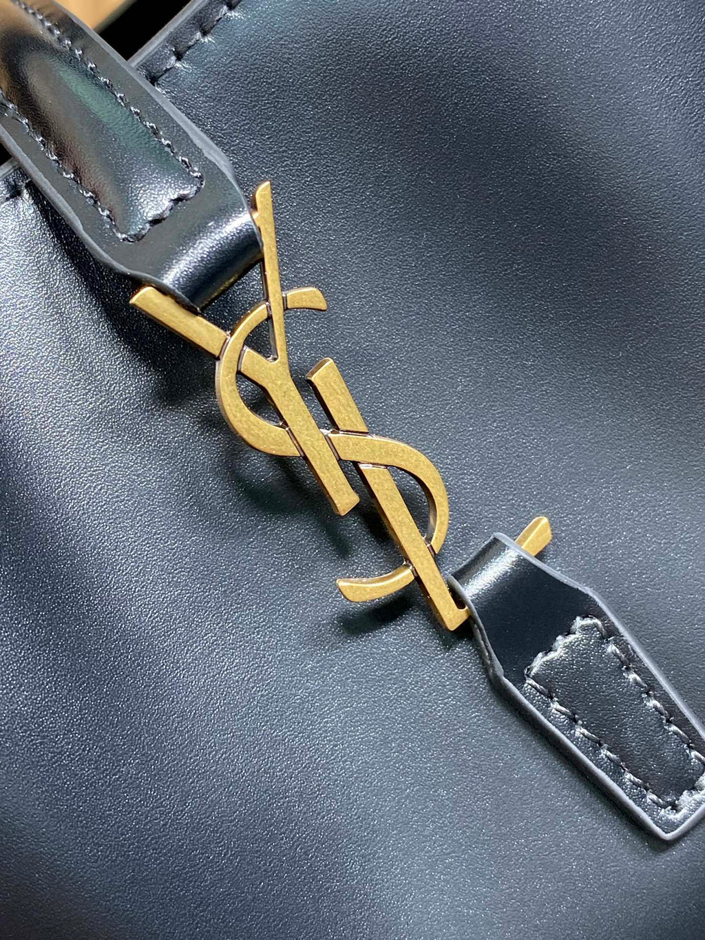 SAINT LAURENT LE 37 MINI BUCKET BAG 15 IN BLACK CALFSKIN GOLD HARDWARE