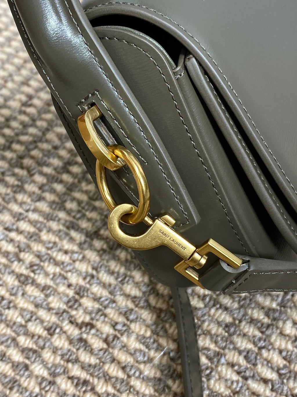 SAINT LAURENT VOLTAIRE HALF-MOON SHOULDER BAG 24 IN DARK GREEN CALFSKIN GOLD METALLIC