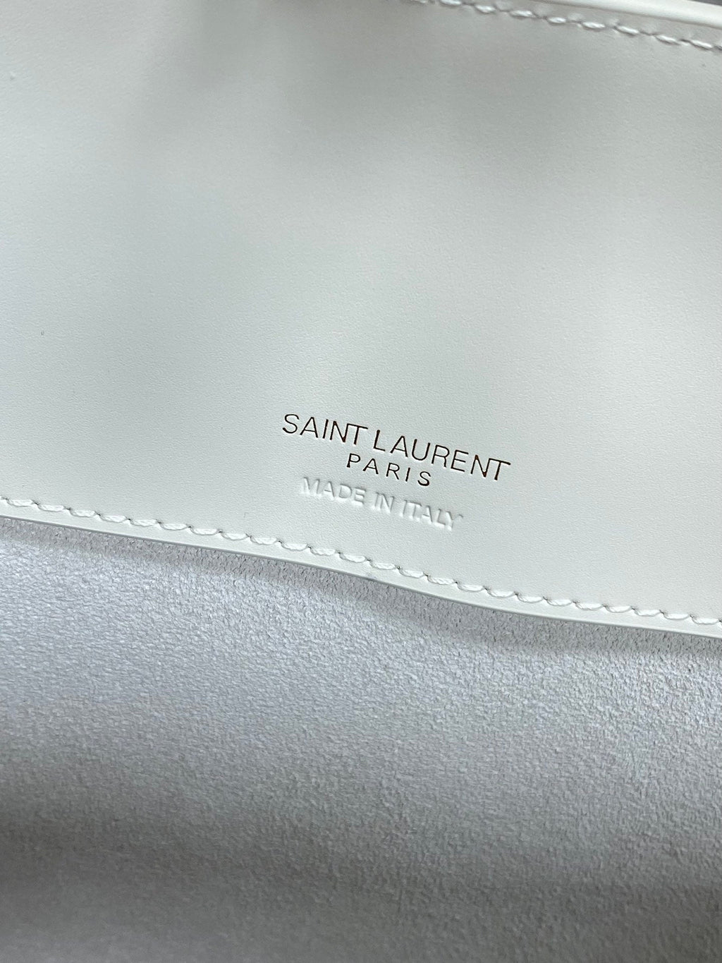 SAINT LAURENT LE 37 MEDIUM BUCKET BAG 25 IN WHITE CALFSKIN GOLD HARDWARE