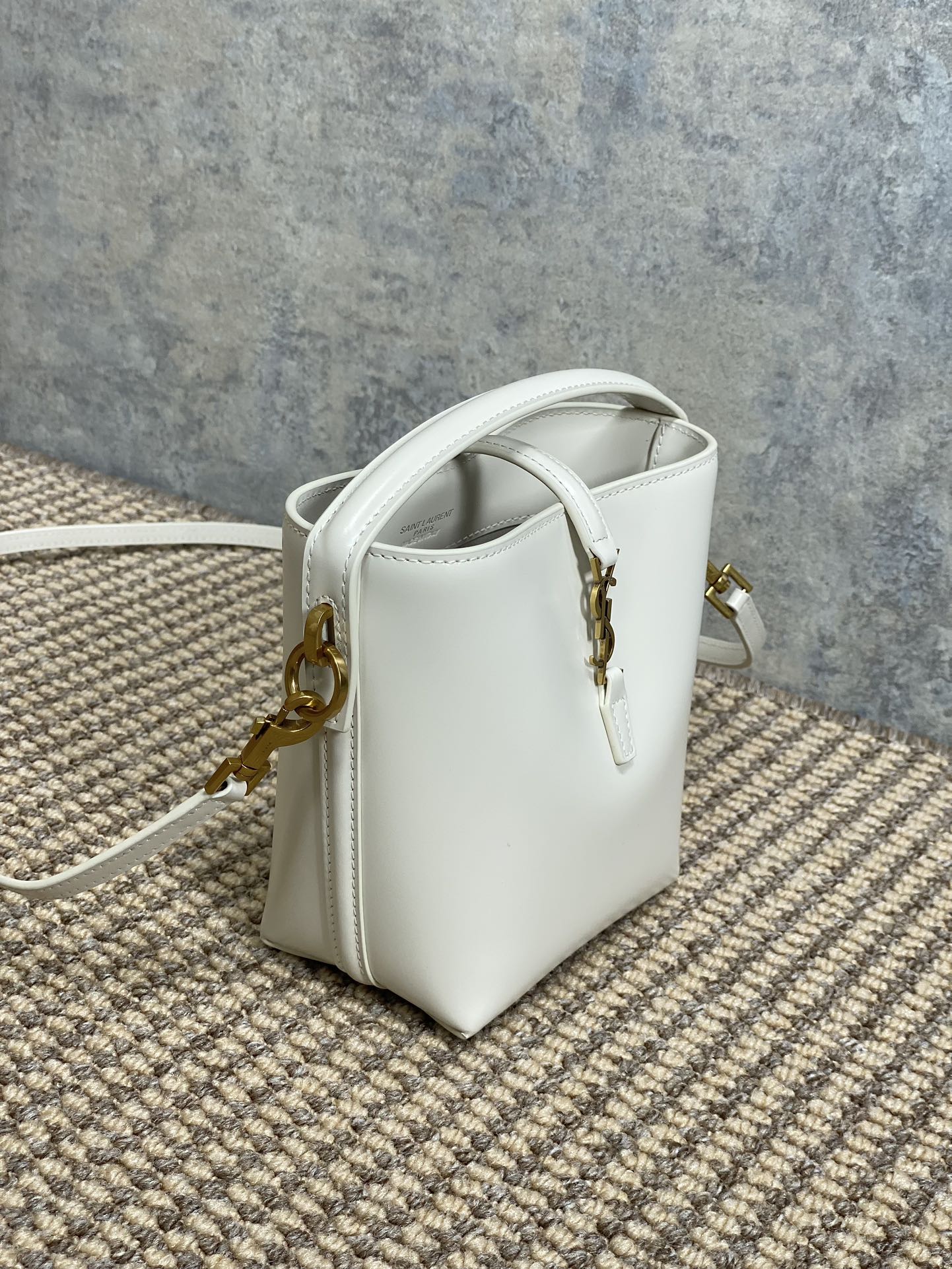 SAINT LAURENT LE 37 MINI BUCKET BAG 15 IN WHITE CALFSKIN GOLD HARDWARE