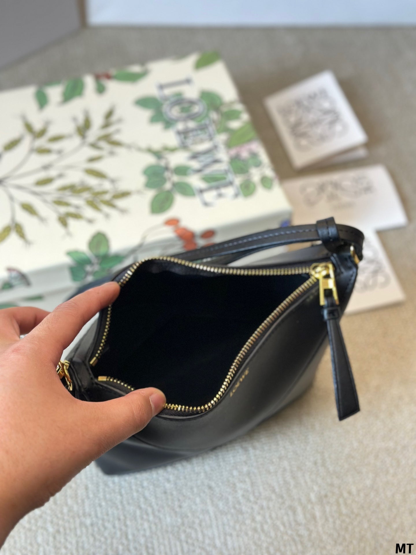 LOEWE LOE 20 PUZZLE FOLD POUCH IN BLACK NAPPA CALFSKIN