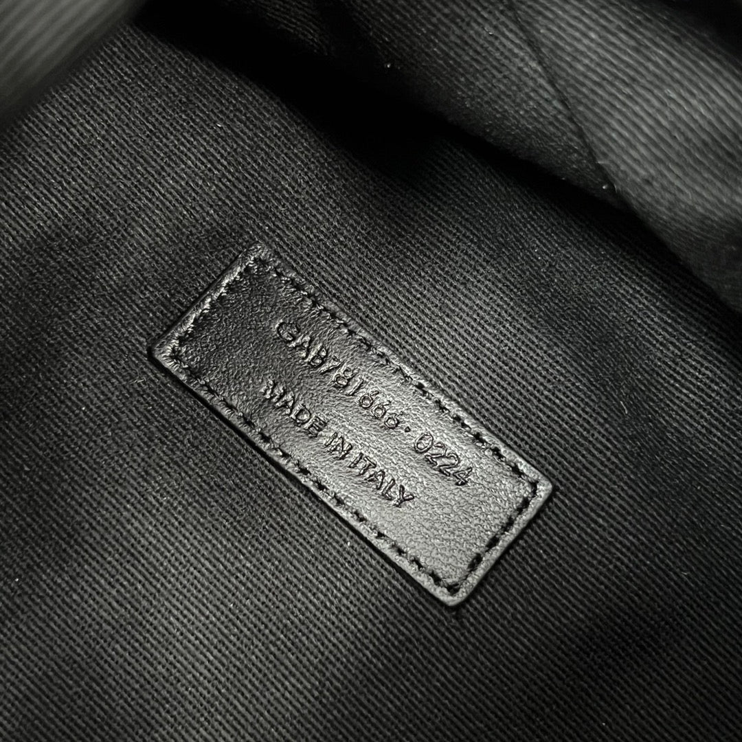 SAINT LAURENT JAMIE POCHON 38 IN BLACK LAMBSKIN GOLD HARDWARE