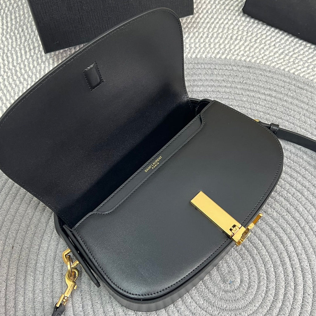 SAINT LAURENT VOLTAIRE 24 IN BLACK CALFSKIN GOLD LOGO