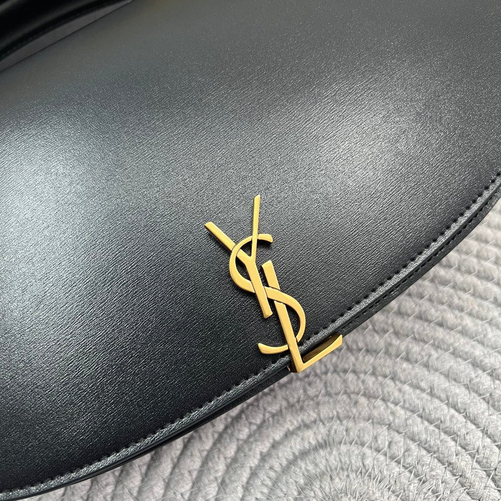 SAINT LAURENT VOLTAIRE 24 IN BLACK CALFSKIN GOLD LOGO