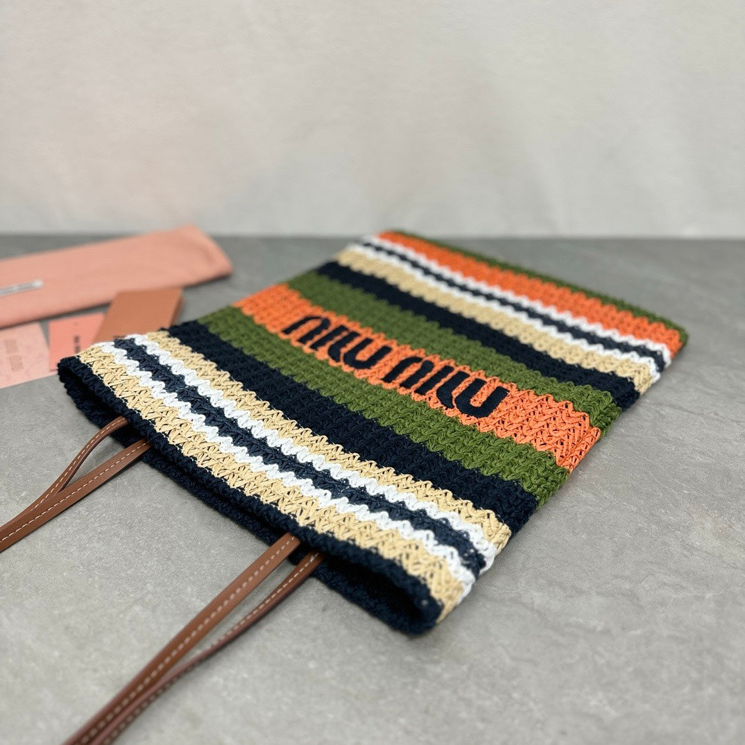 MIU MIU TOTE BAG 38 IN COLORFUL WOVEN RAFFIA