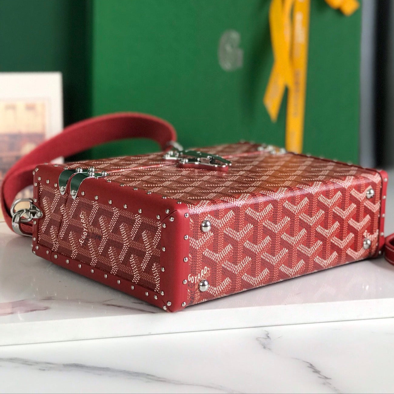 GOYARD CASSETTE TRUNK BAG 21 IN BURGUNDY RED GOYARDINE CANVAS & CLAMECY COWHIDE