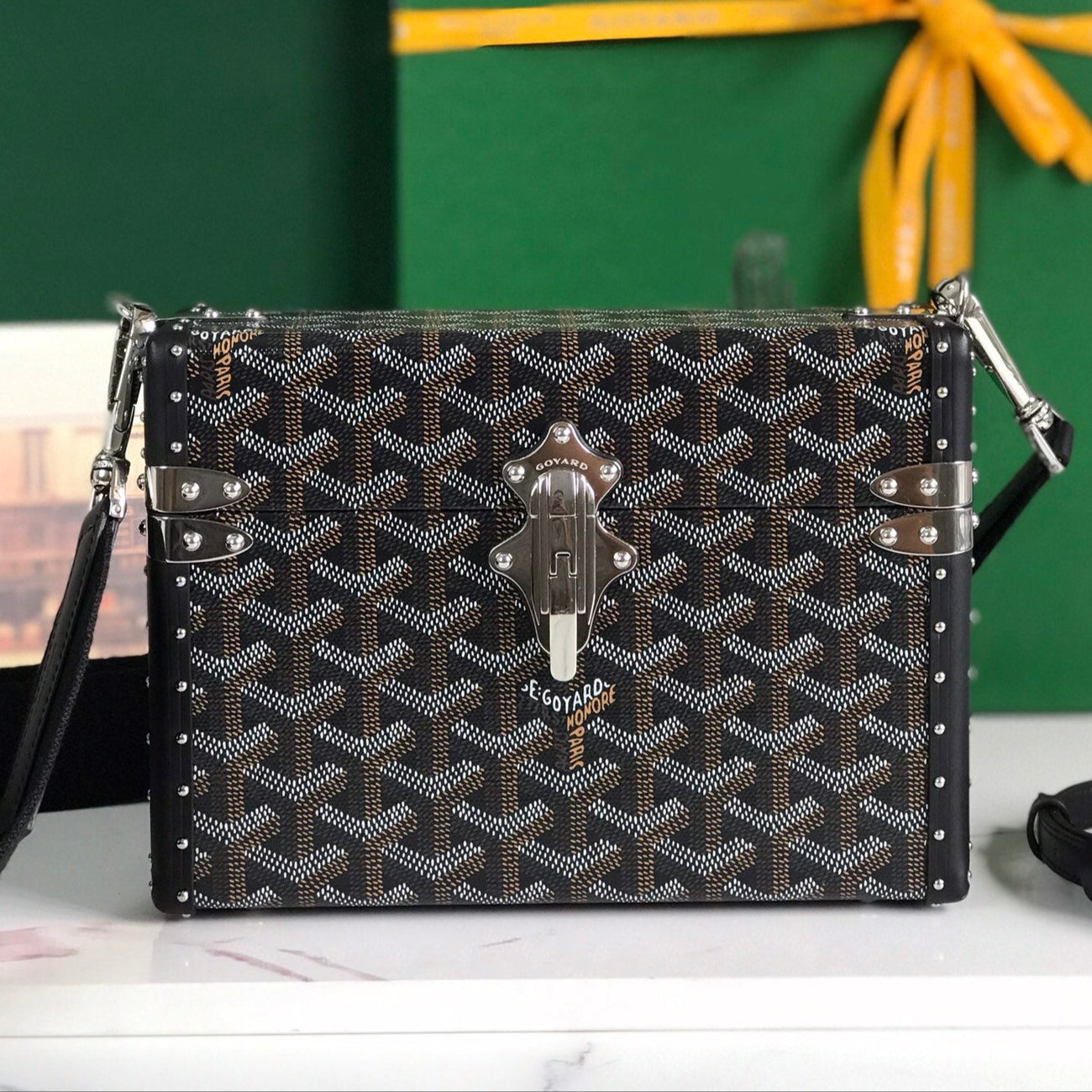 GOYARD CASSETTE TRUNK BAG 21 IN BLACK GOYARDINE CANVAS & CLAMECY COWHIDE