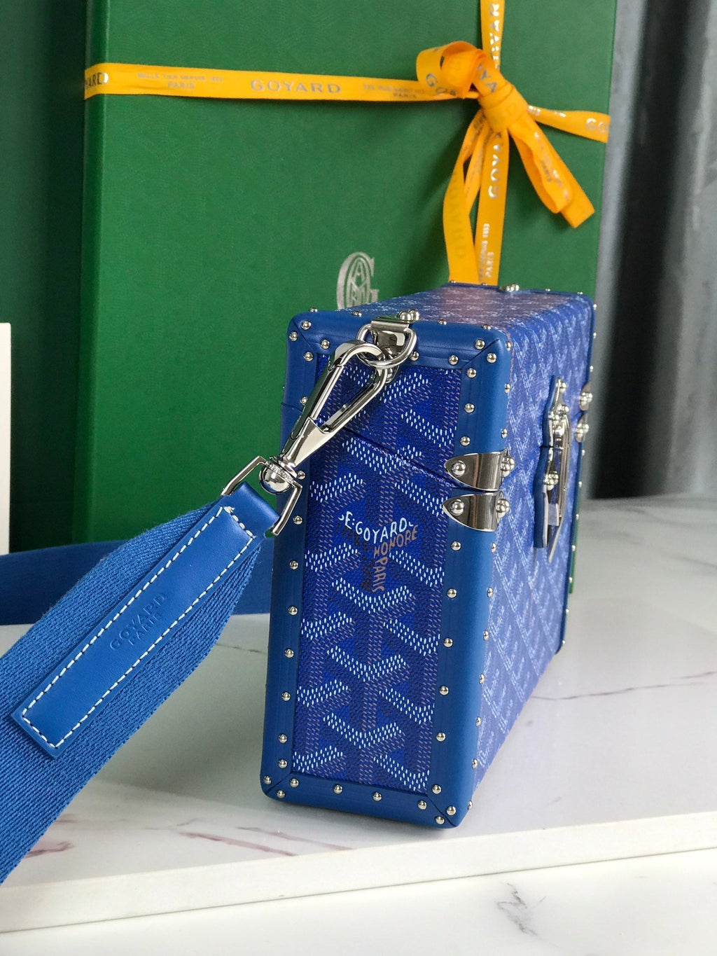 GOYARD CASSETTE TRUNK BAG 21 IN BLUE GOYARDINE CANVAS & CLAMECY COWHIDE