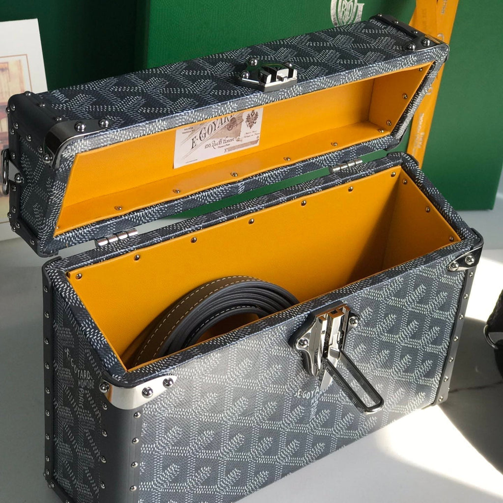 GOYARD CASSETTE TRUNK BAG 21 IN GREY GOYARDINE CANVAS & CLAMECY COWHIDE