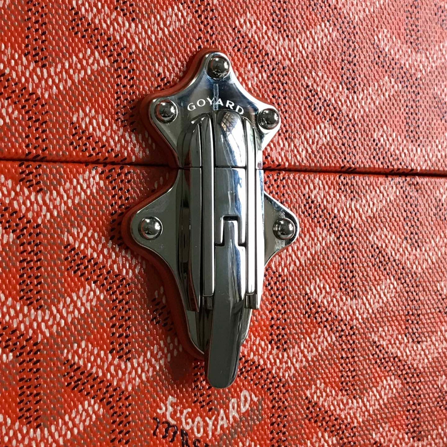 GOYARD CASSETTE TRUNK BAG 21 IN RED GOYARDINE CANVAS & CLAMECY COWHIDE